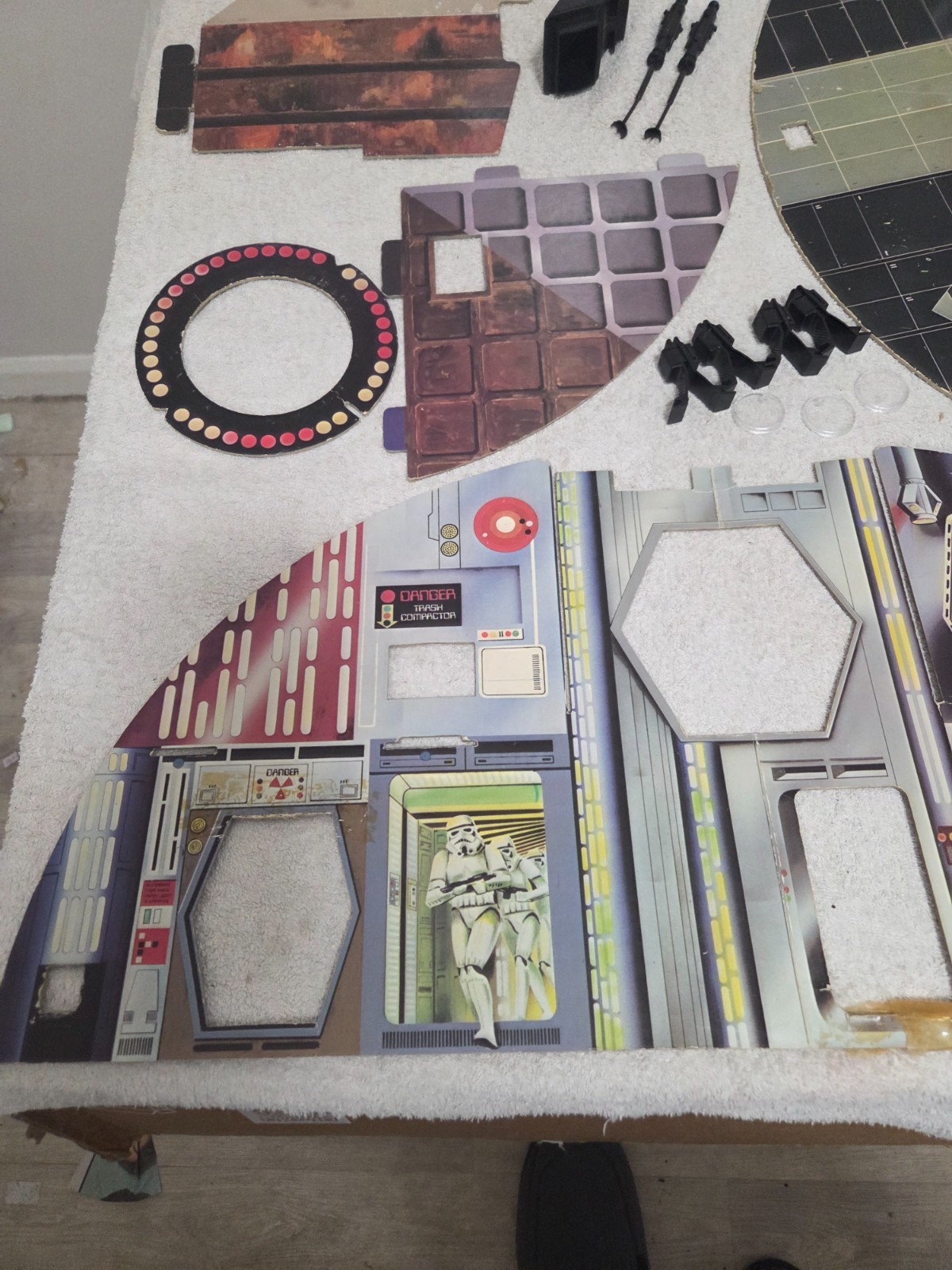 Death Star Playset (Palitoy) sold