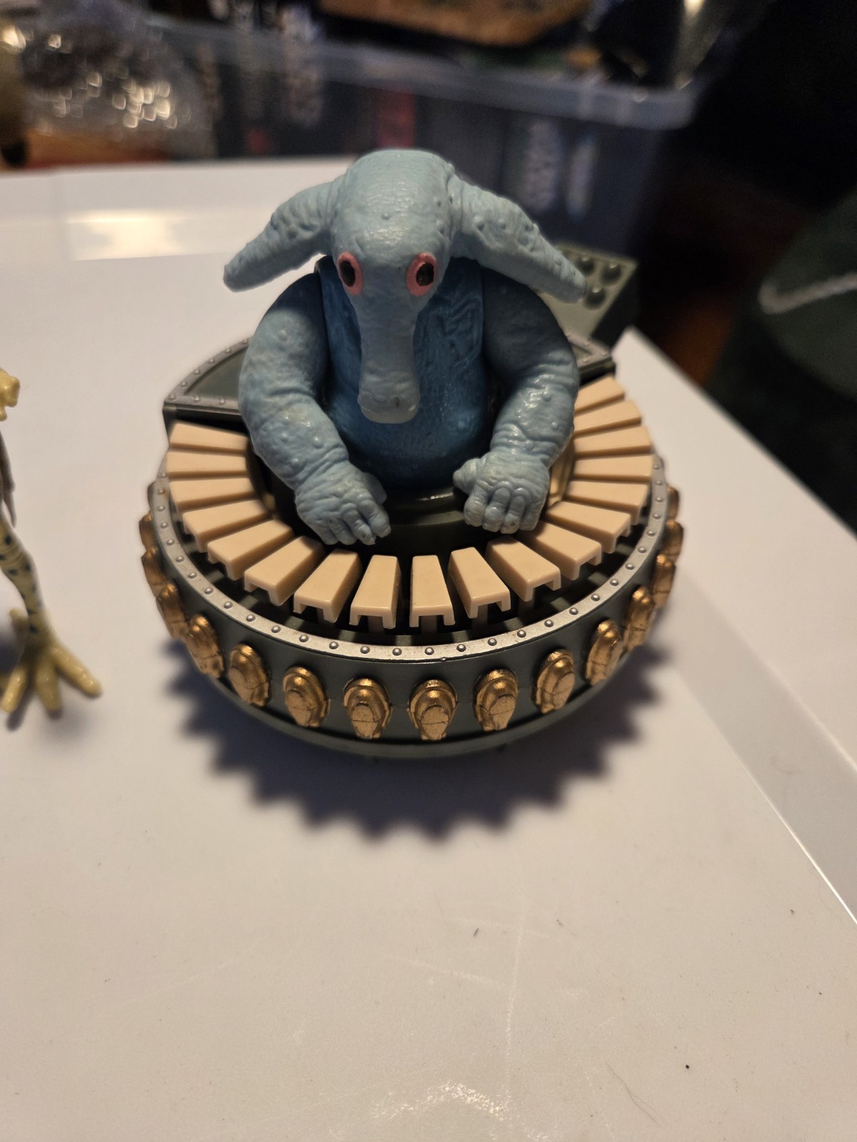 Sy Snootles & The Rebo Band sold