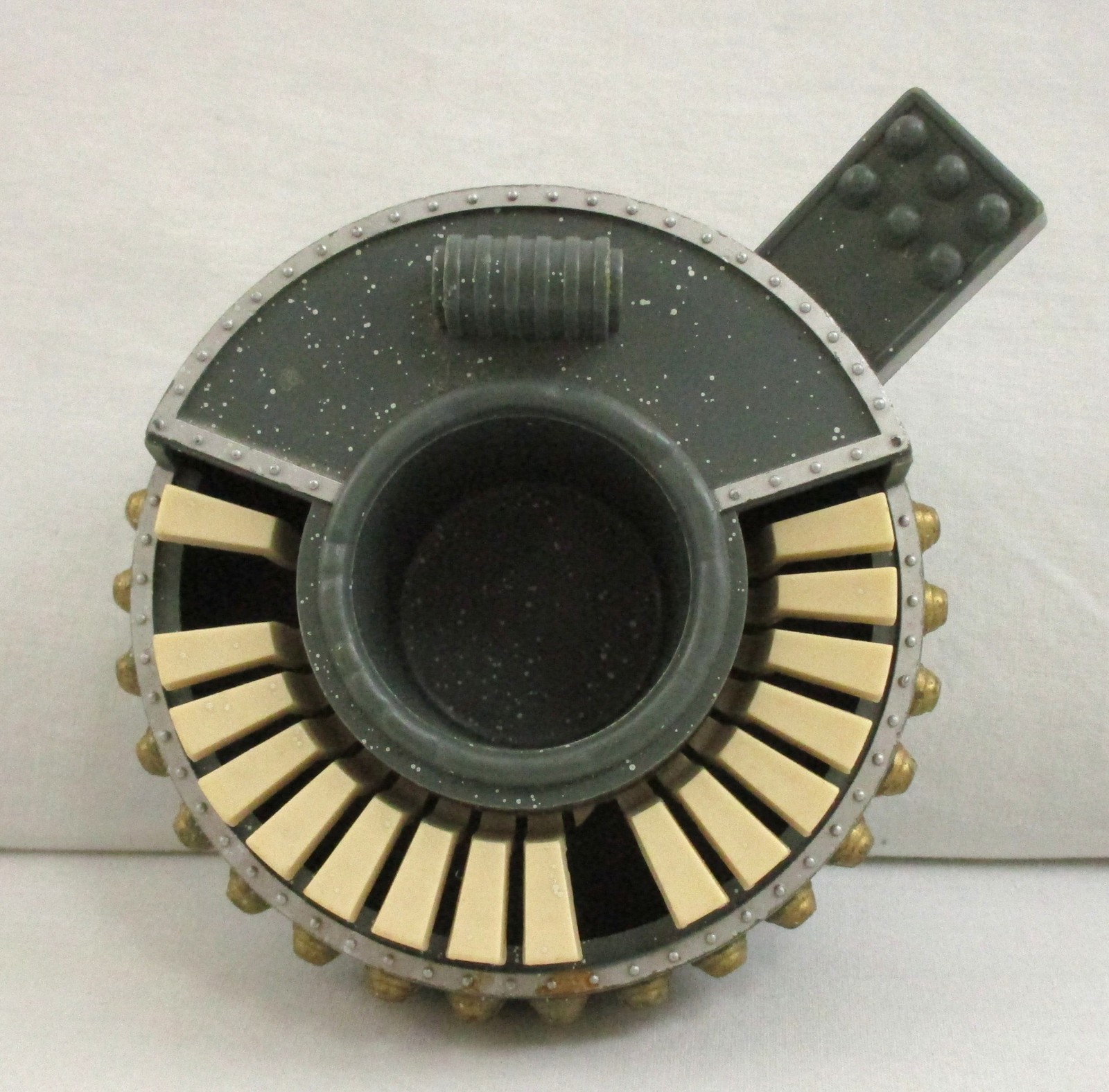 Sy Snootles & The Rebo Band sold