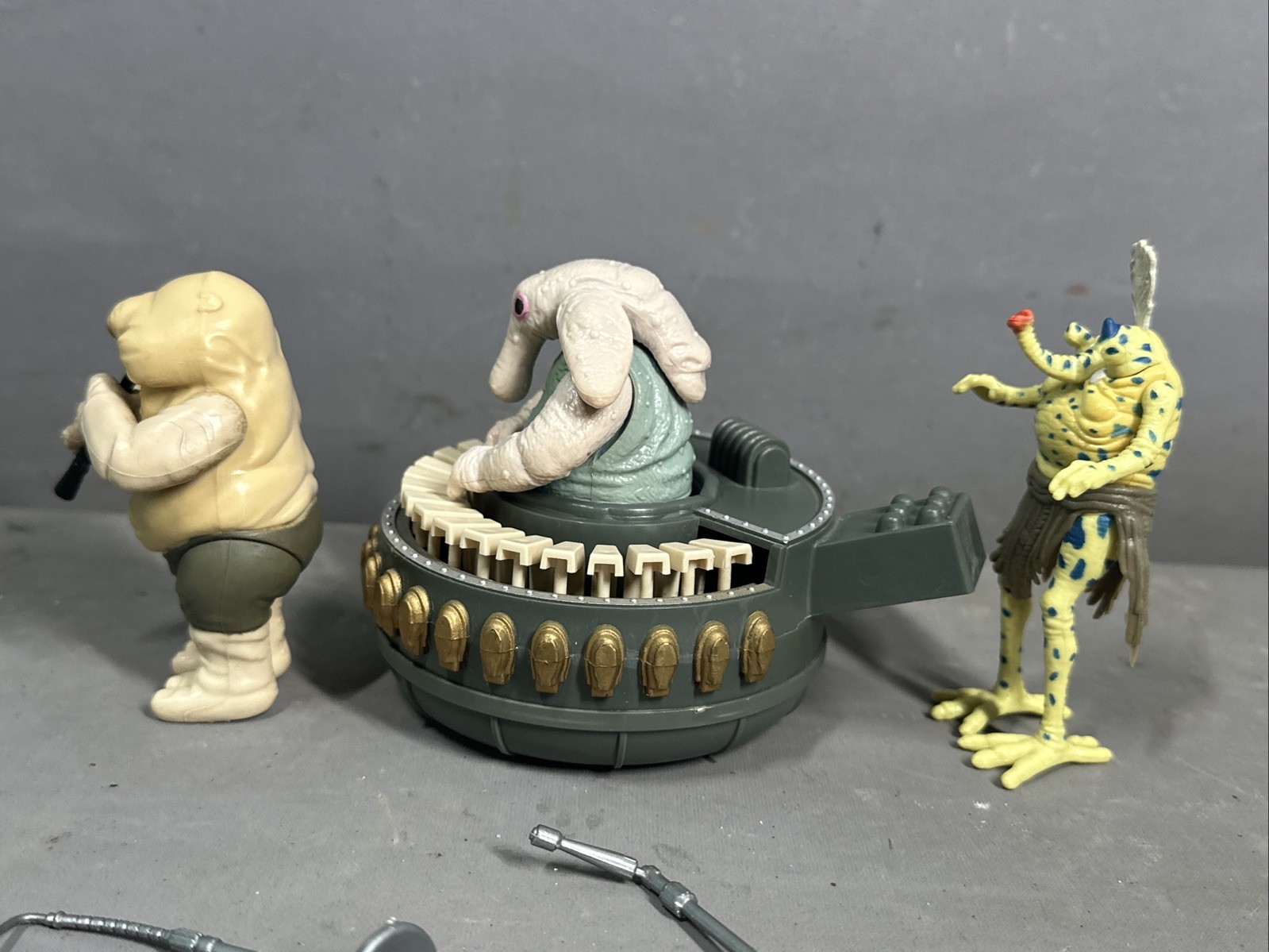 Sy Snootles & The Rebo Band sold