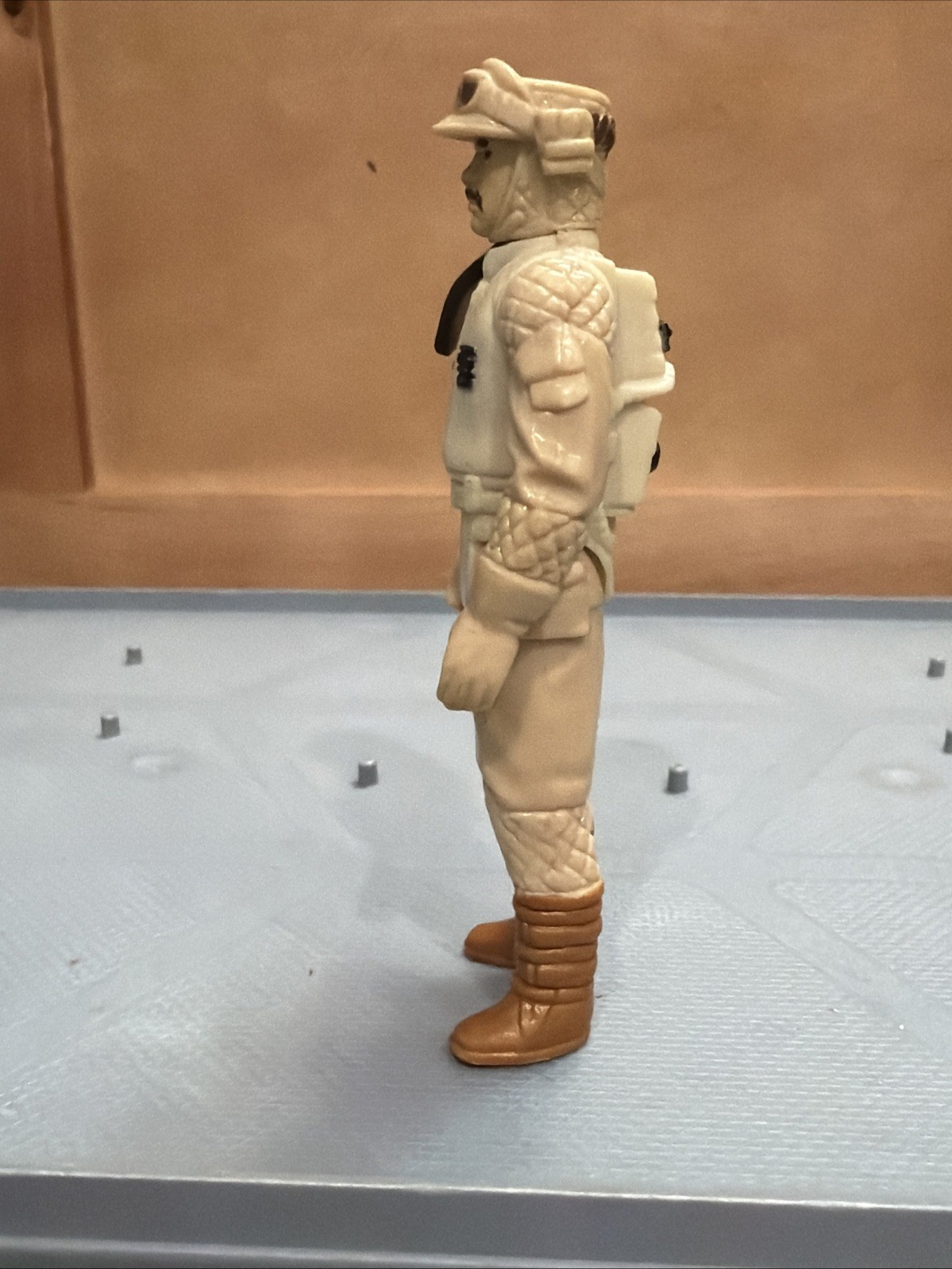 Rebel Commander sold