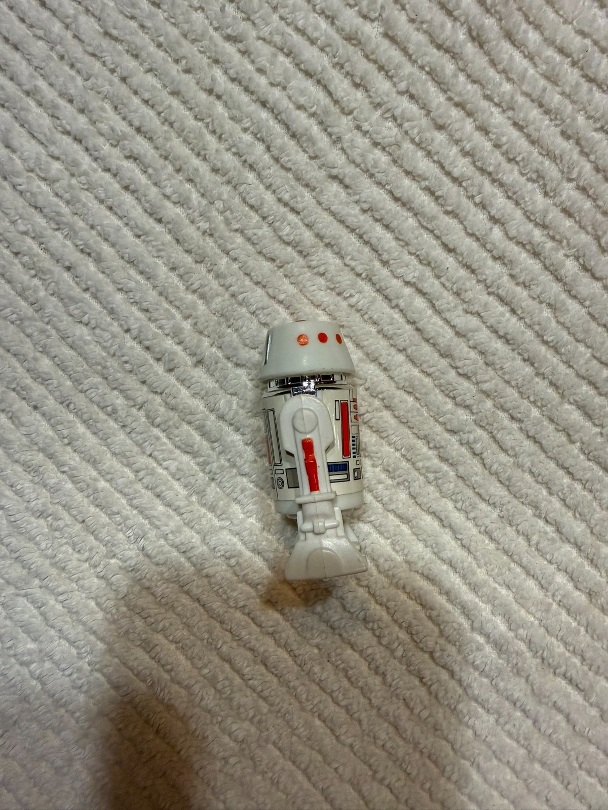 R5-D4 (Arfive-Defour) sold