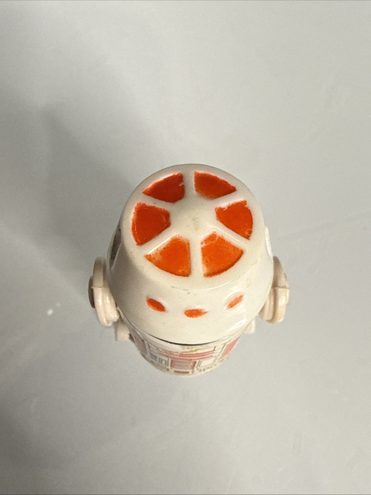 R5-D4 (Arfive-Defour) sold