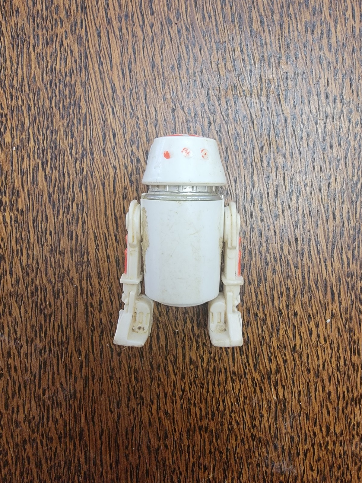 R5-D4 (Arfive-Defour) sold