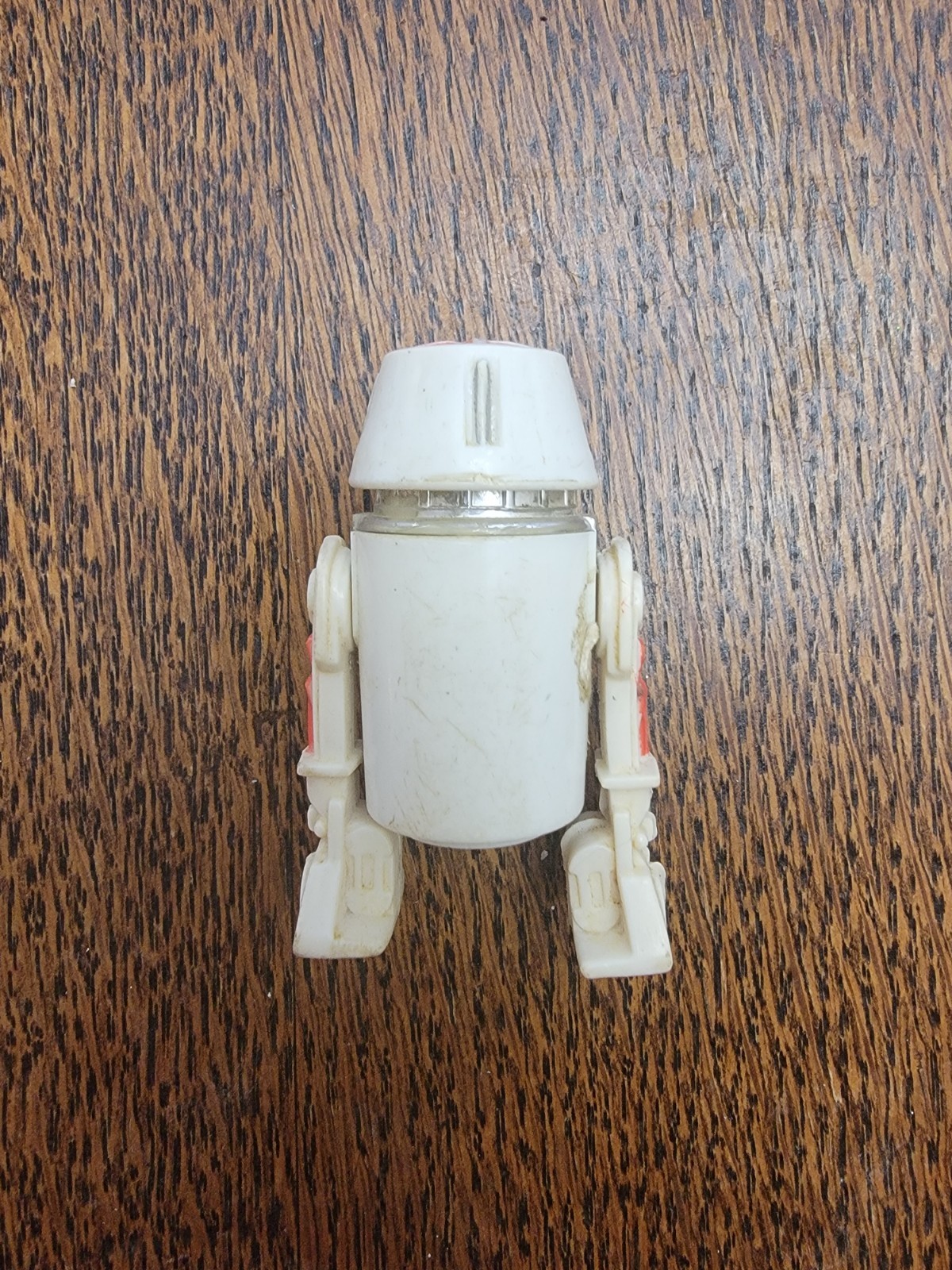 R5-D4 (Arfive-Defour) sold