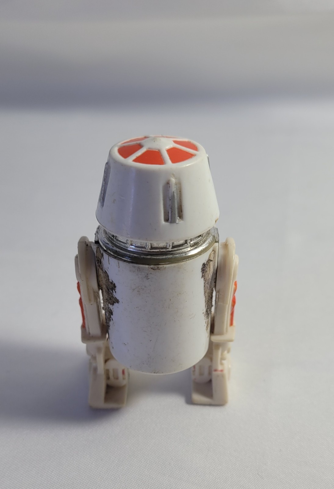 R5-D4 (Arfive-Defour) sold