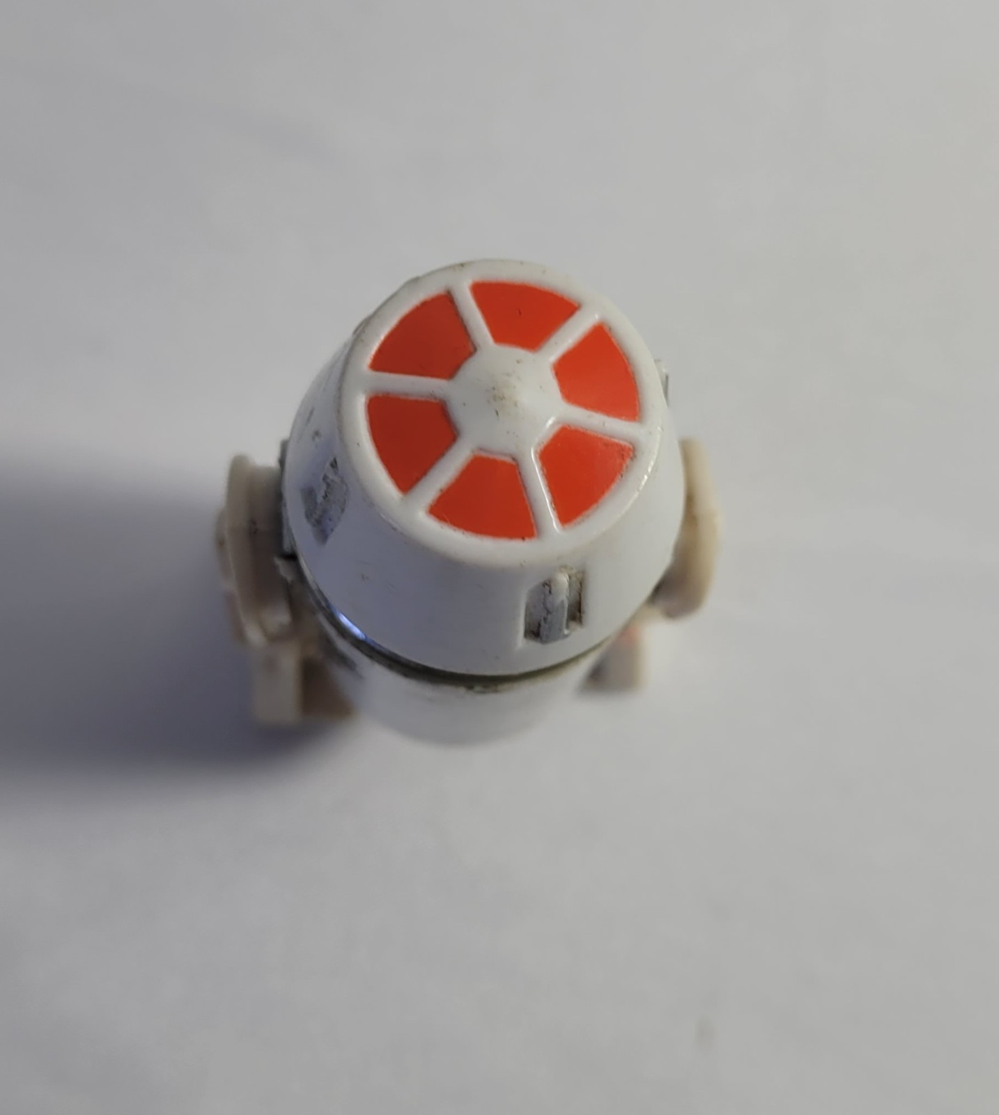 R5-D4 (Arfive-Defour) sold