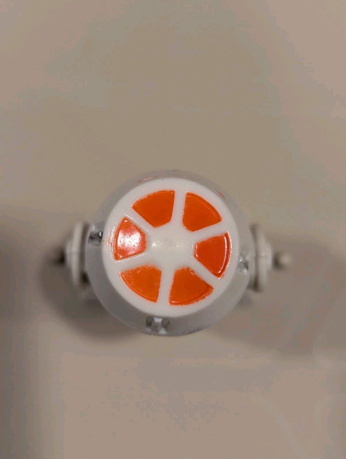 R5-D4 (Arfive-Defour) sold