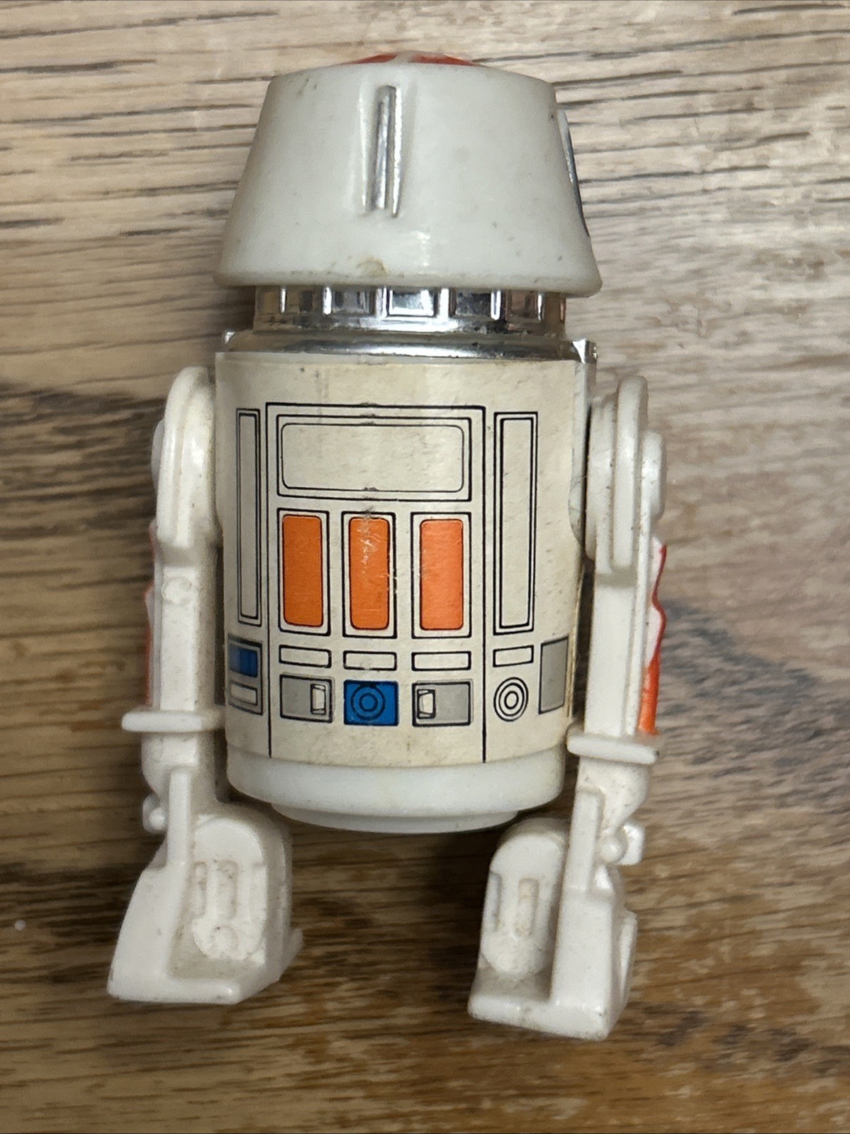 R5-D4 (Arfive-Defour) sold