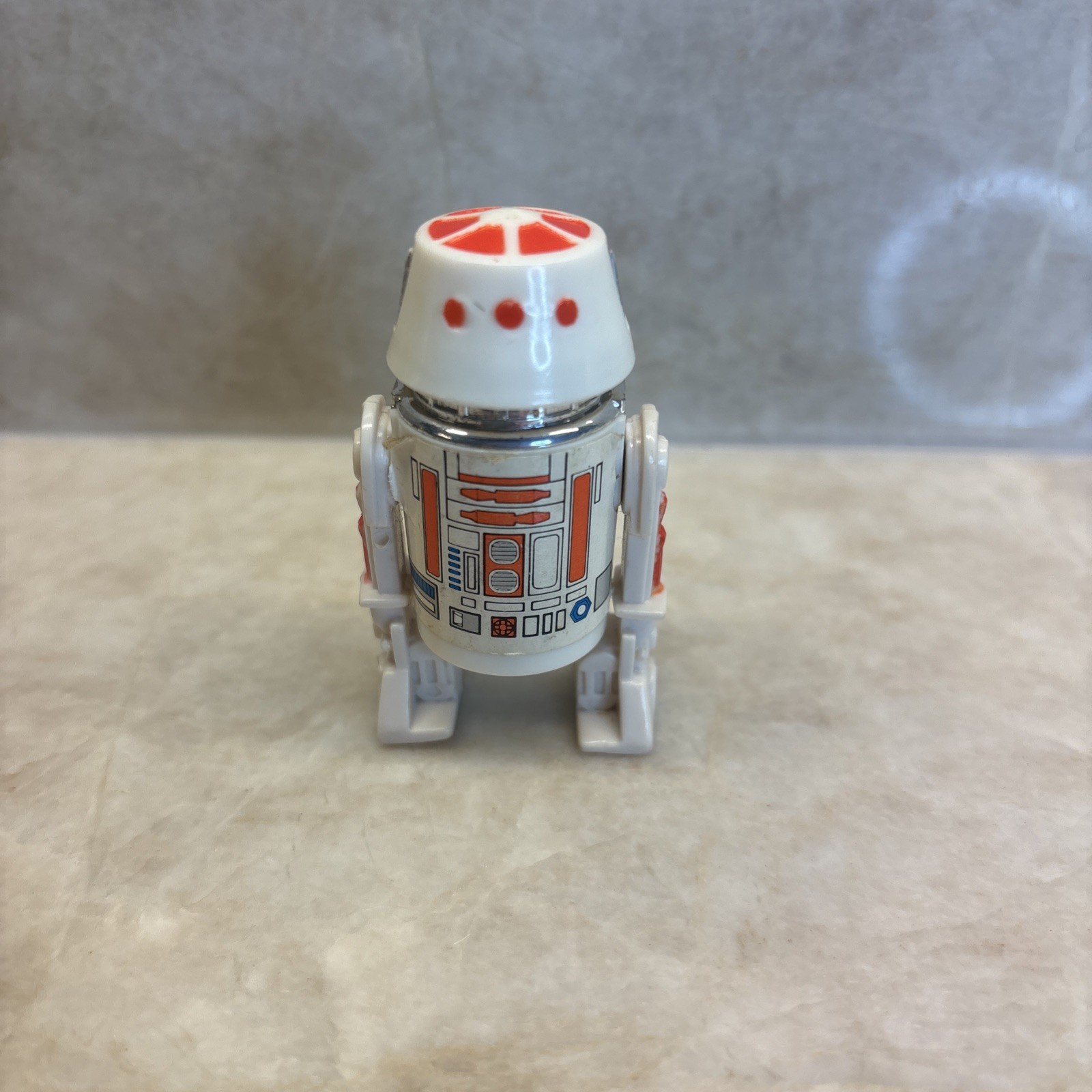 R5-D4 (Arfive-Defour) sold