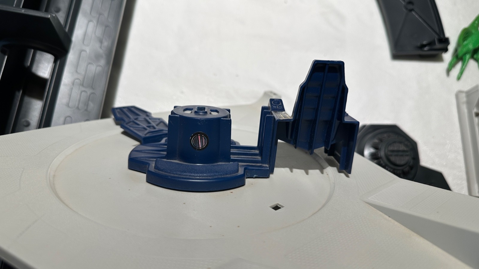 Death Star Space Station (Kenner) sold