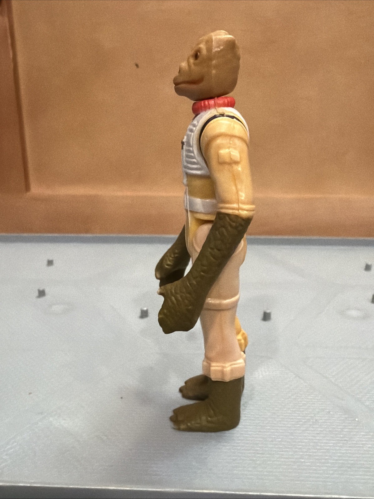 Bossk (Bounty Hunter) sold