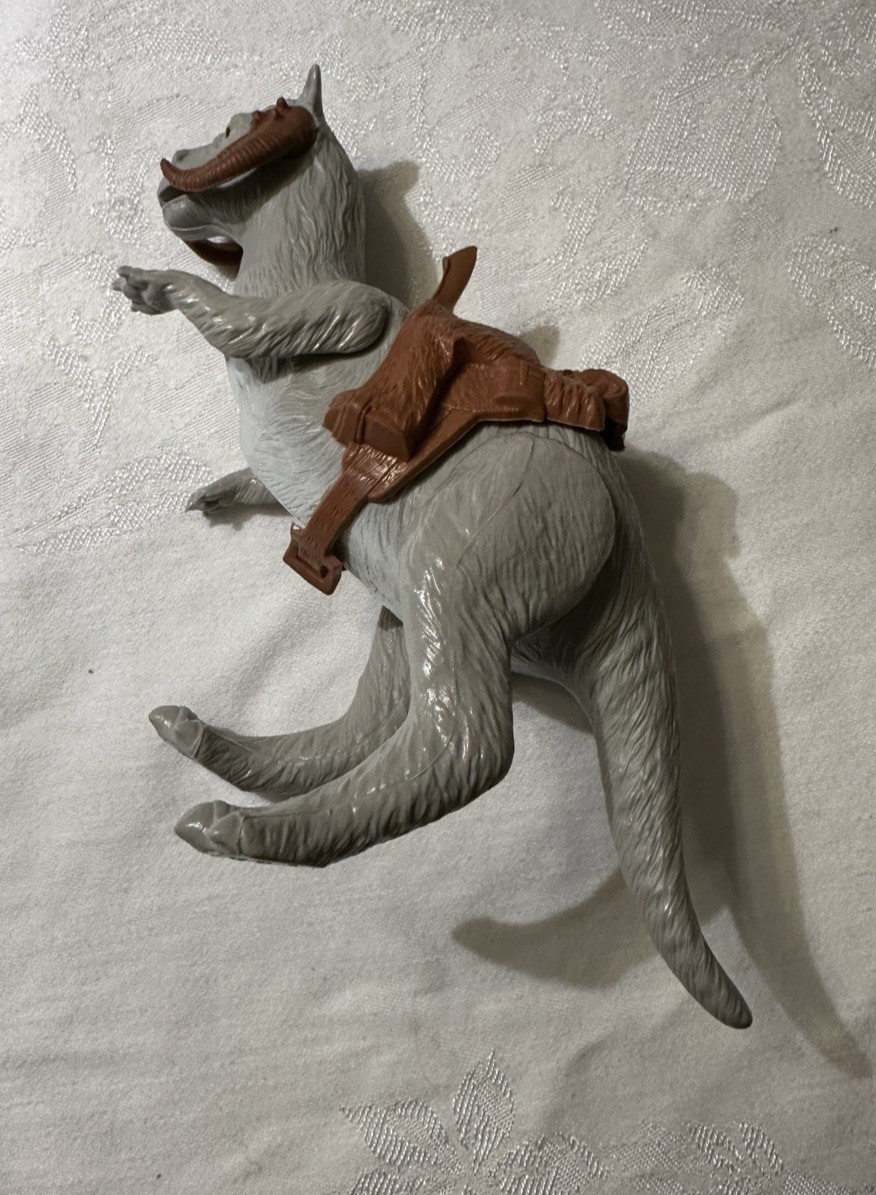 Tauntaun (closed belly) sold