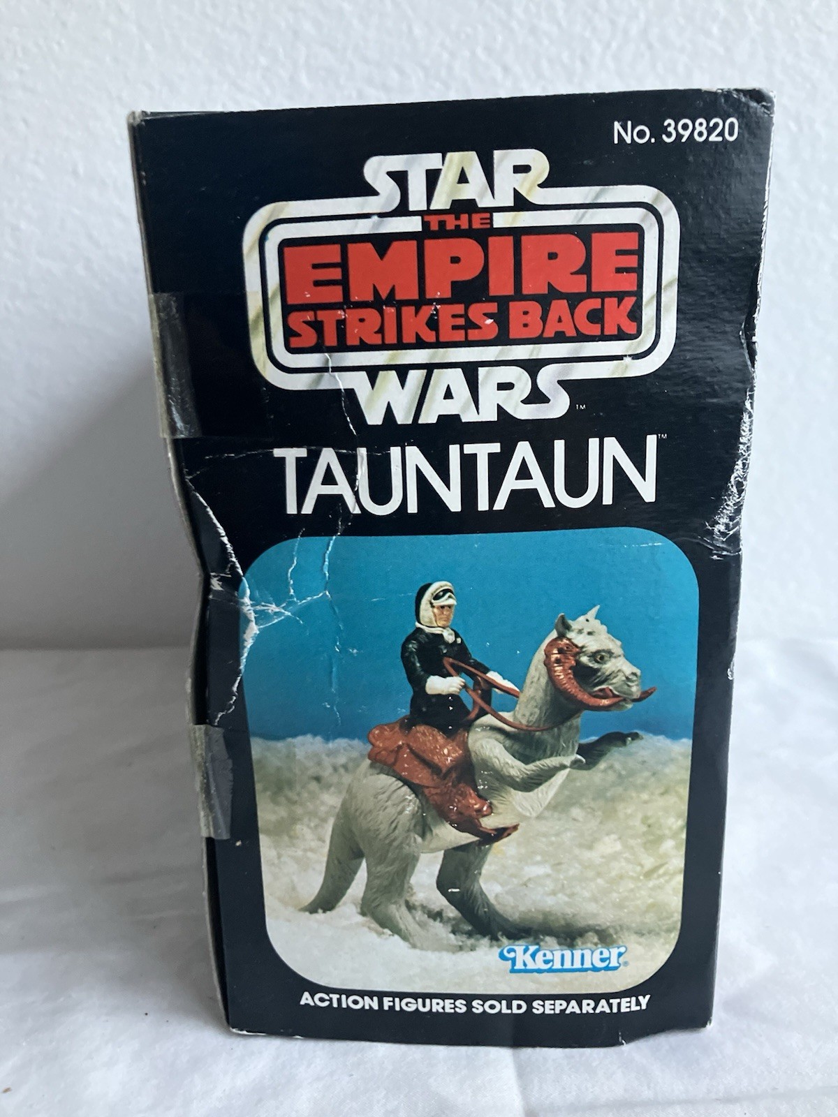 Tauntaun (closed belly) sold