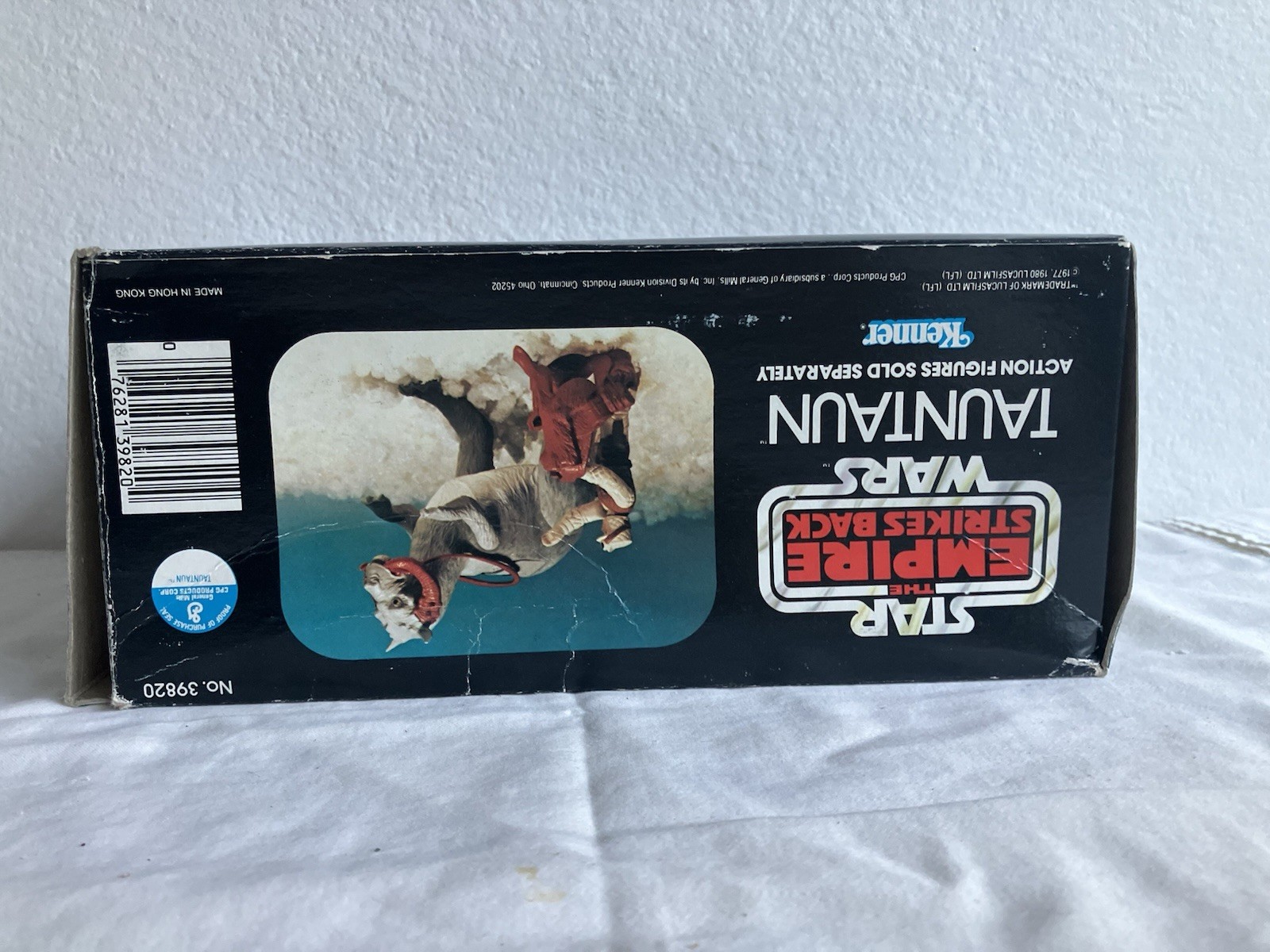 Tauntaun (closed belly) sold