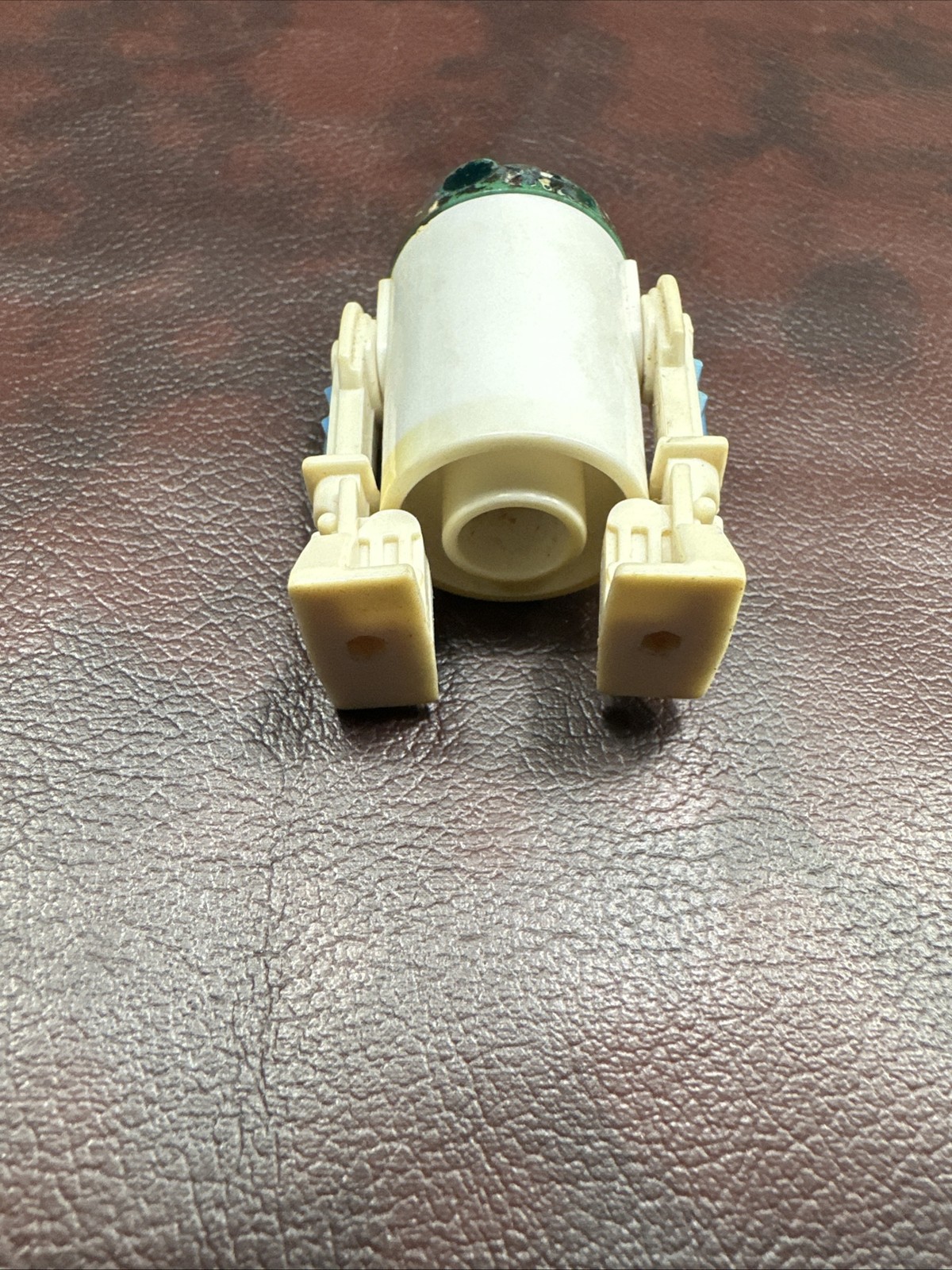 R2-D2 (Artoo-Detoo) with pop-up Lightsaber sold