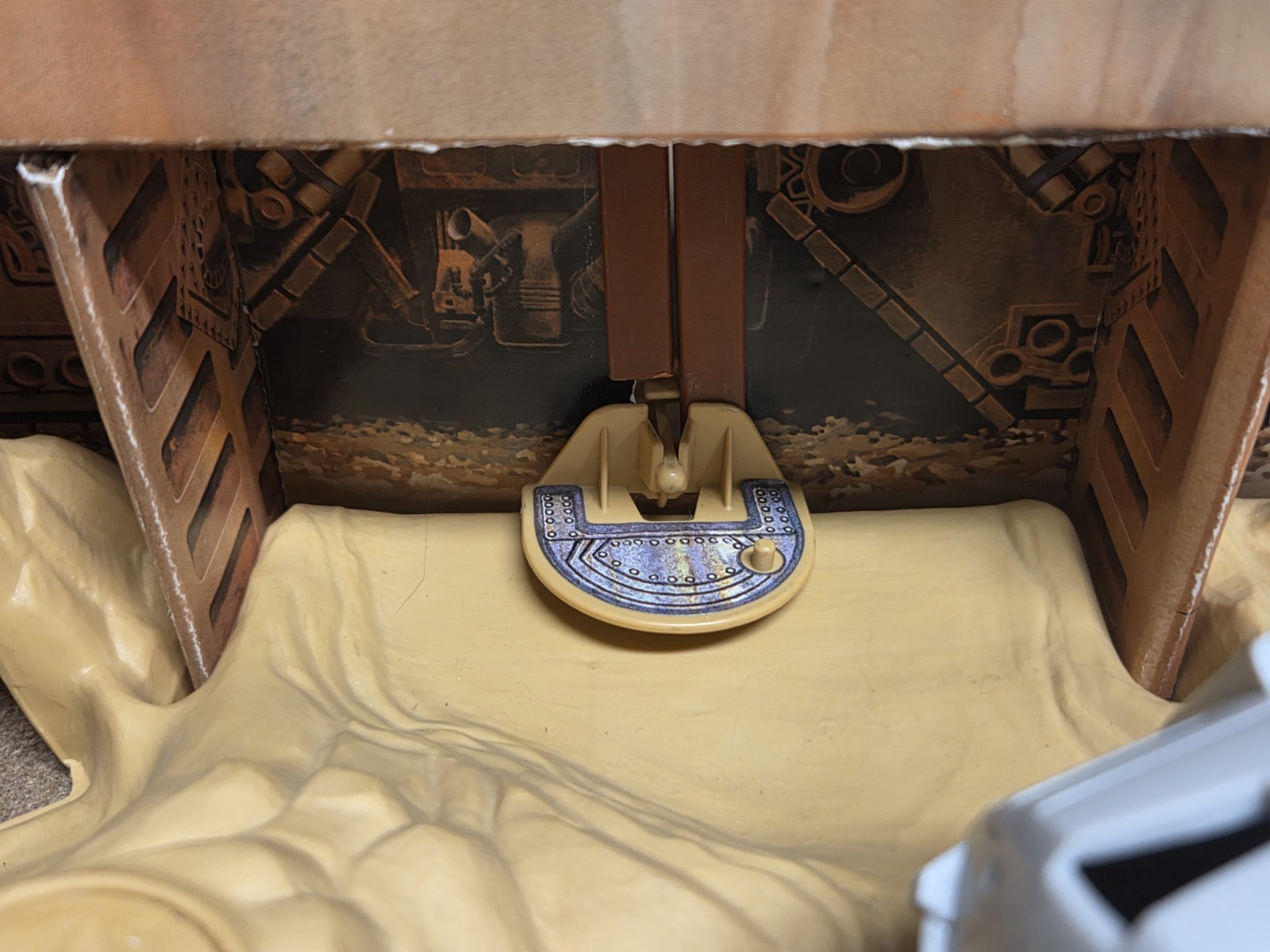 Land of the Jawas sold