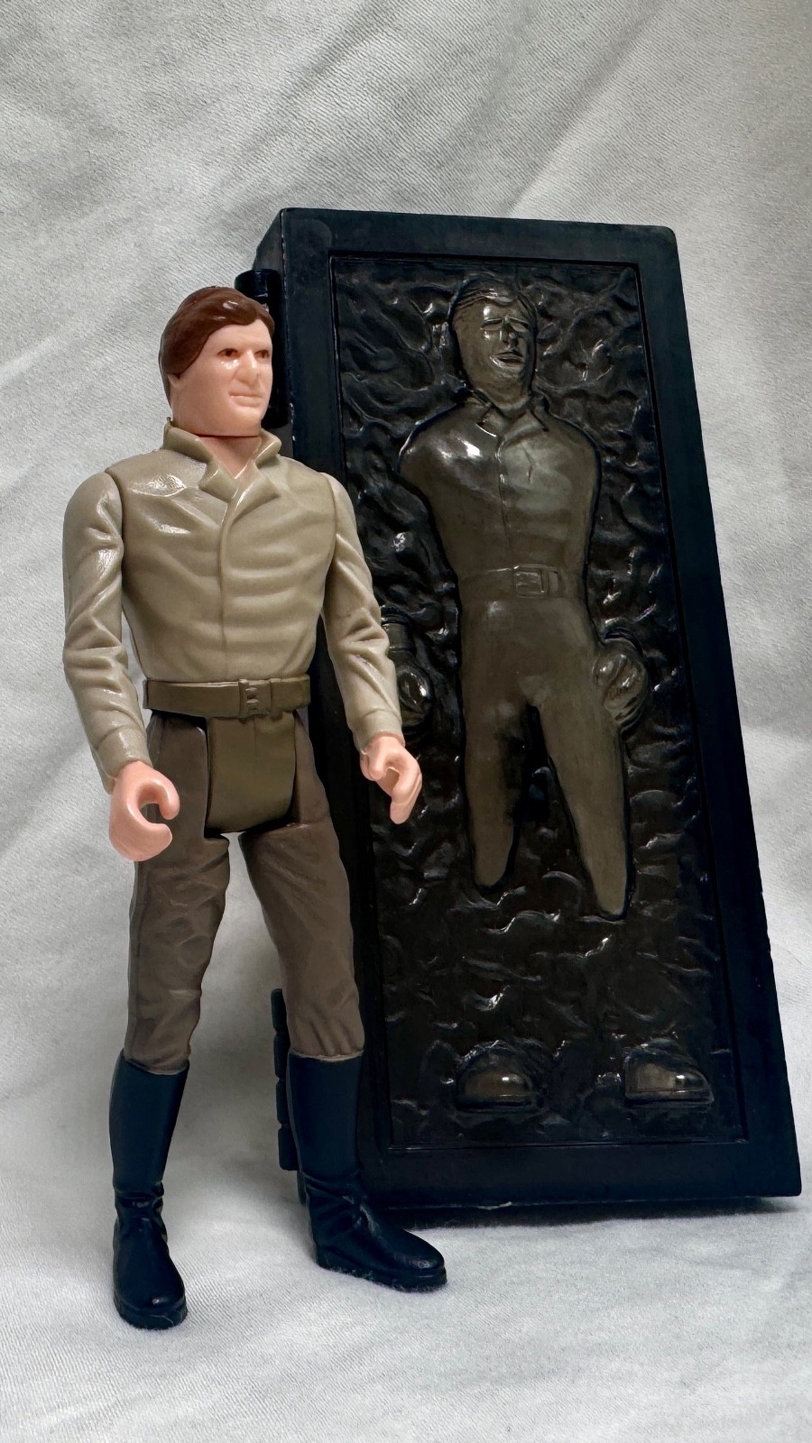 Han Solo (In Carbonite Chamber) sold