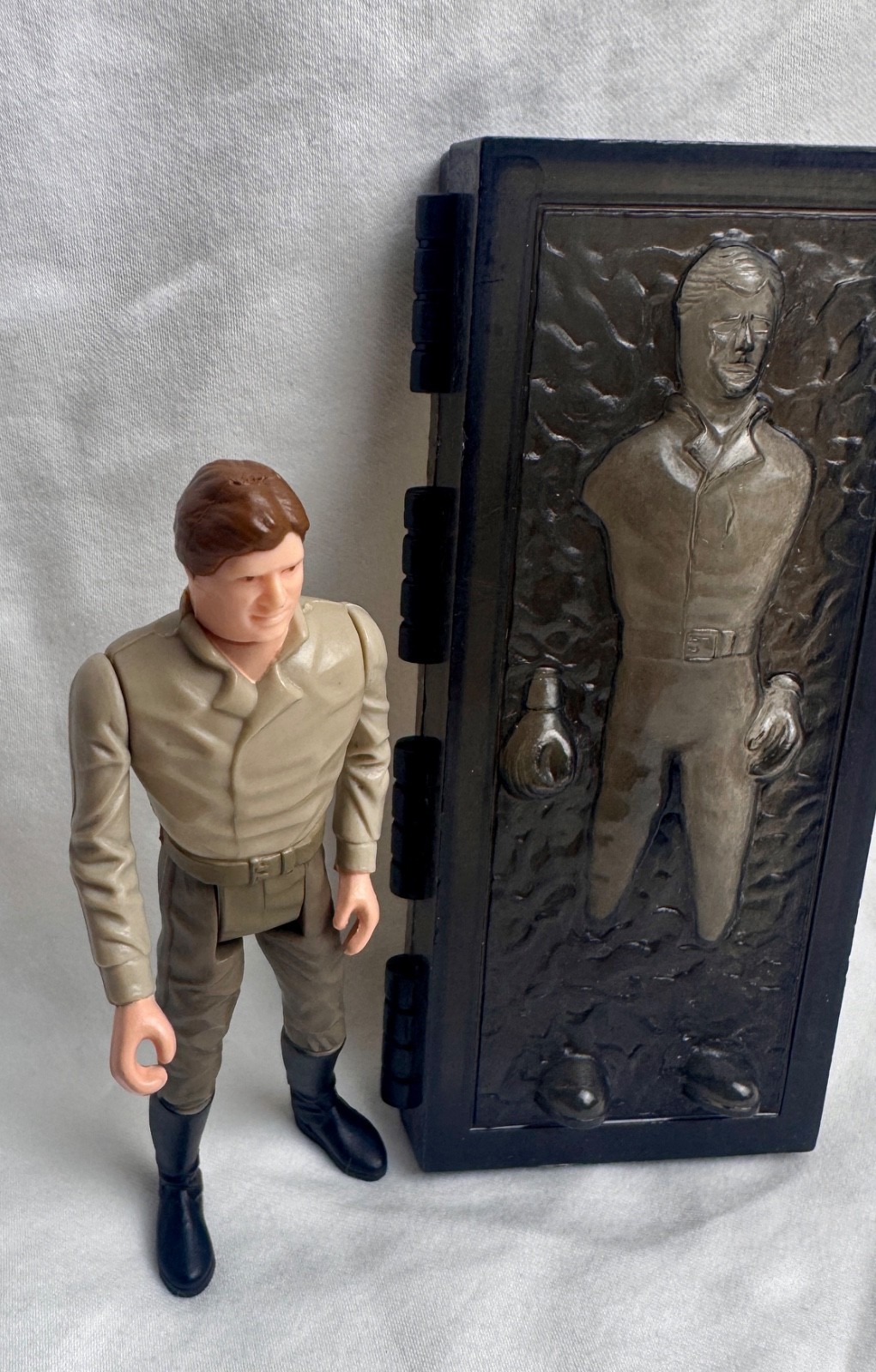 Han Solo (In Carbonite Chamber) sold
