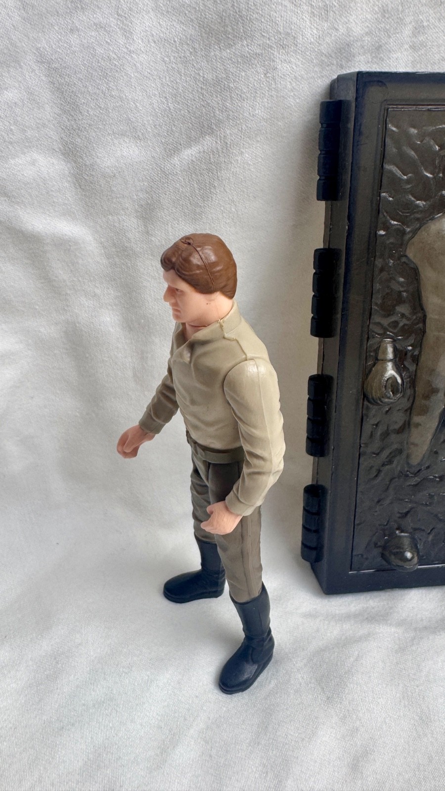 Han Solo (In Carbonite Chamber) sold