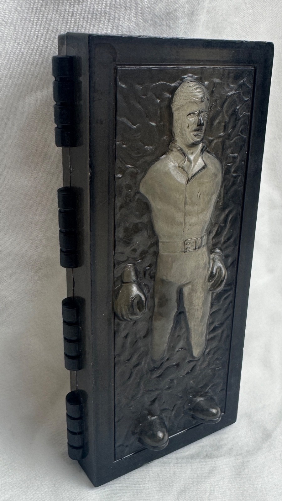 Han Solo (In Carbonite Chamber) sold