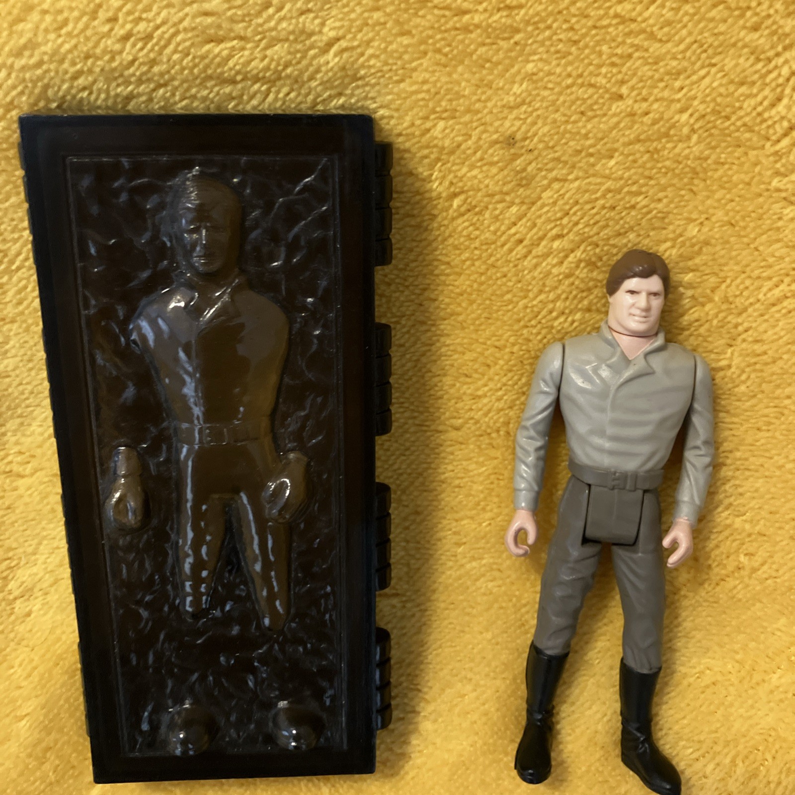 Han Solo (In Carbonite Chamber) sold