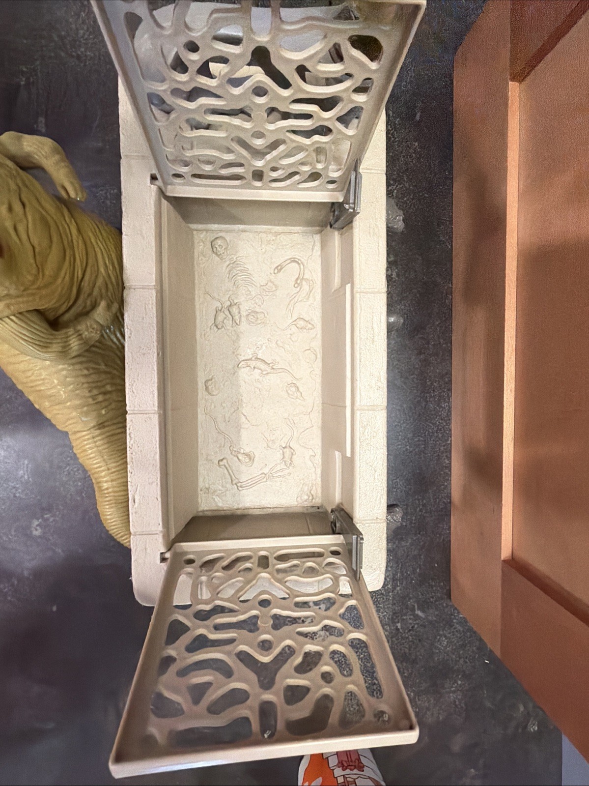 Jabba the Hutt Action Playset sold