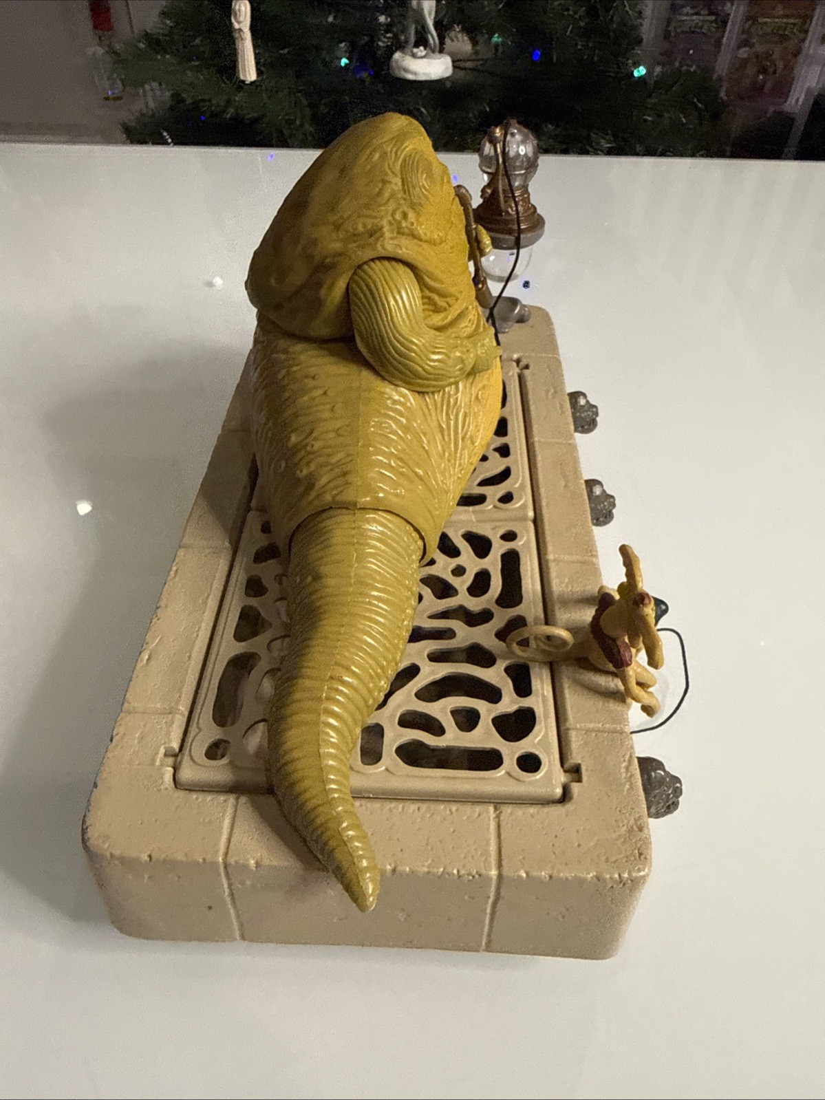 Jabba the Hutt Action Playset sold