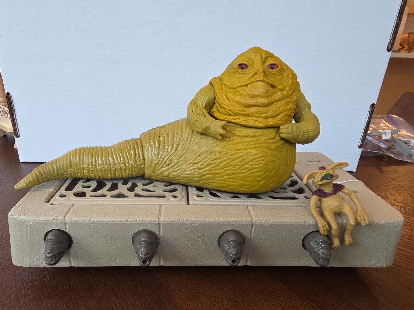 Jabba the Hutt Action Playset sold