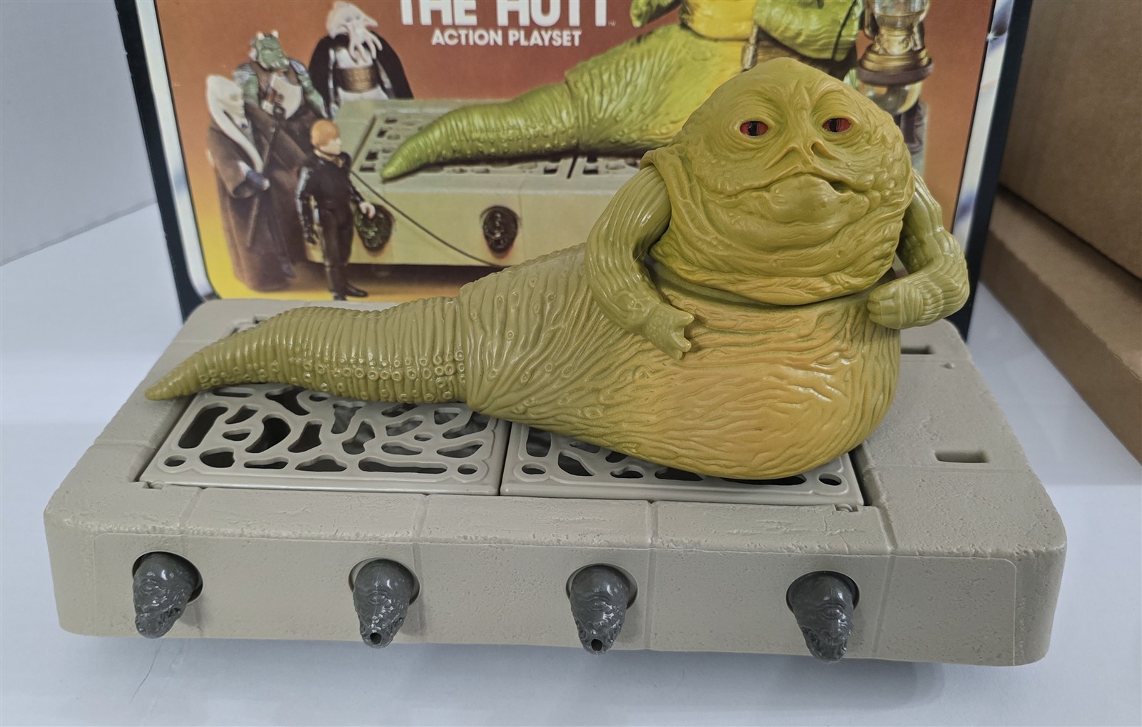 Jabba the Hutt Action Playset sold
