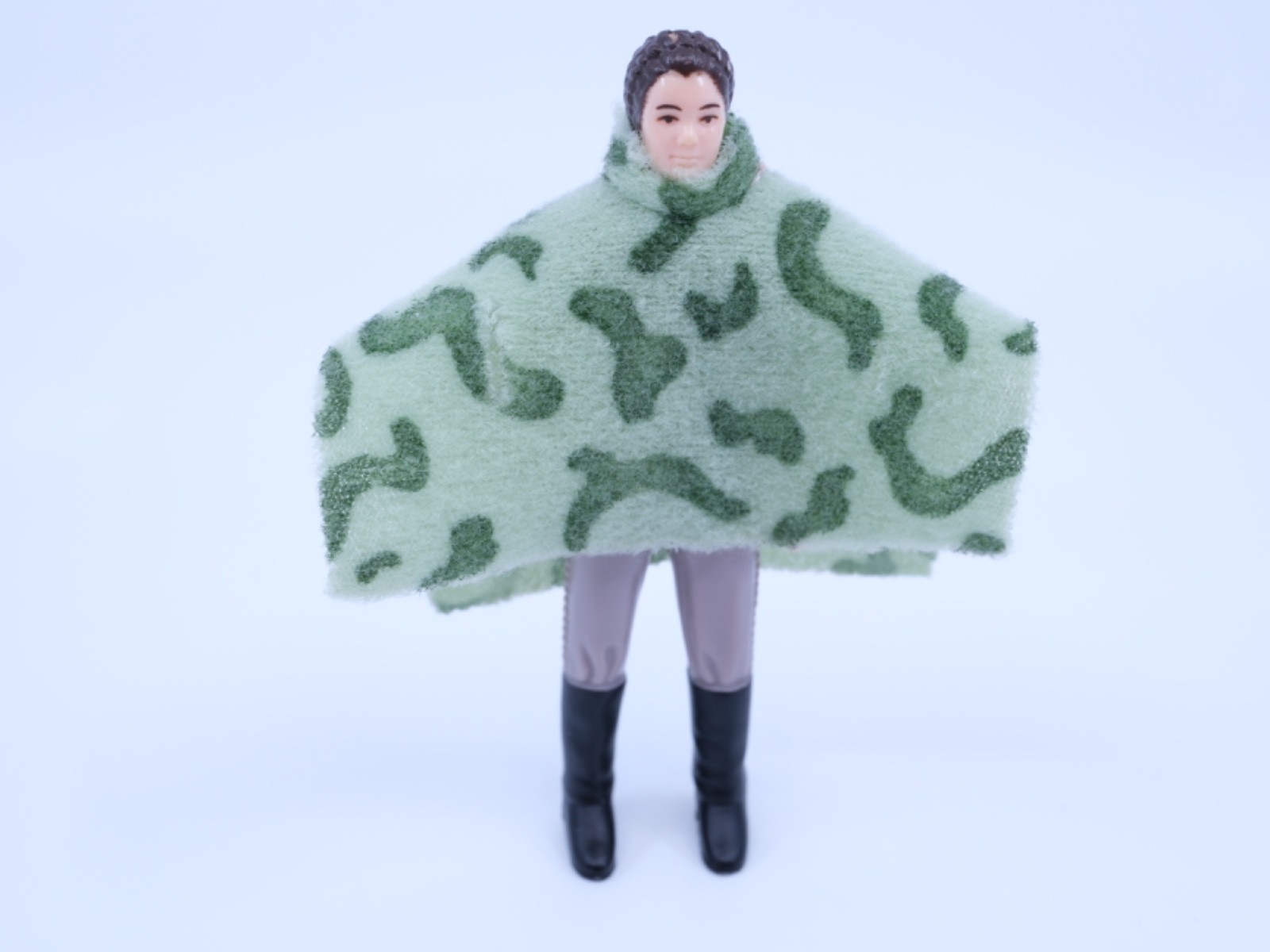 Princess Leia Organa (In Combat Poncho) sold