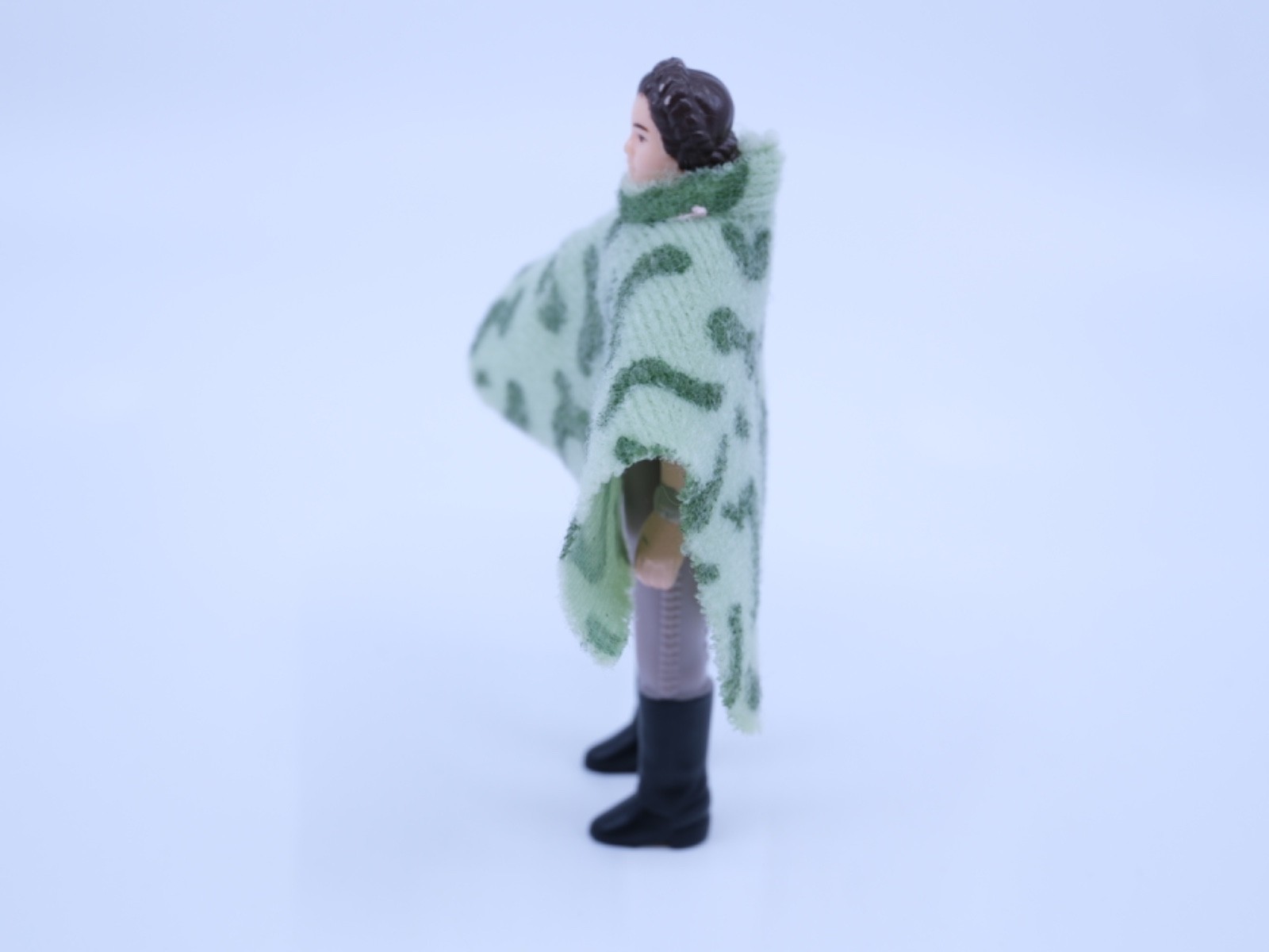 Princess Leia Organa (In Combat Poncho) sold