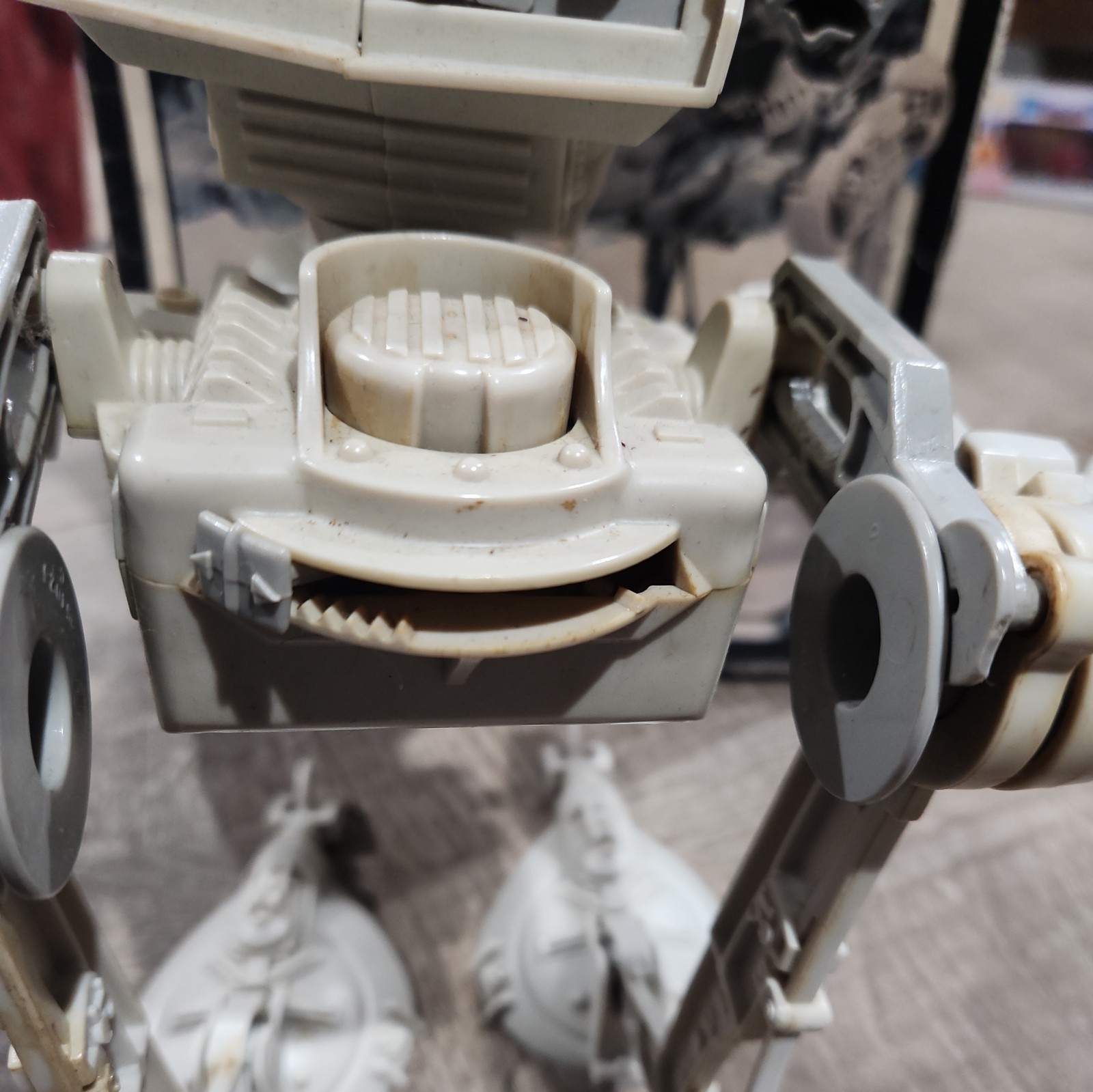 Scout Walker (AT-ST) sold