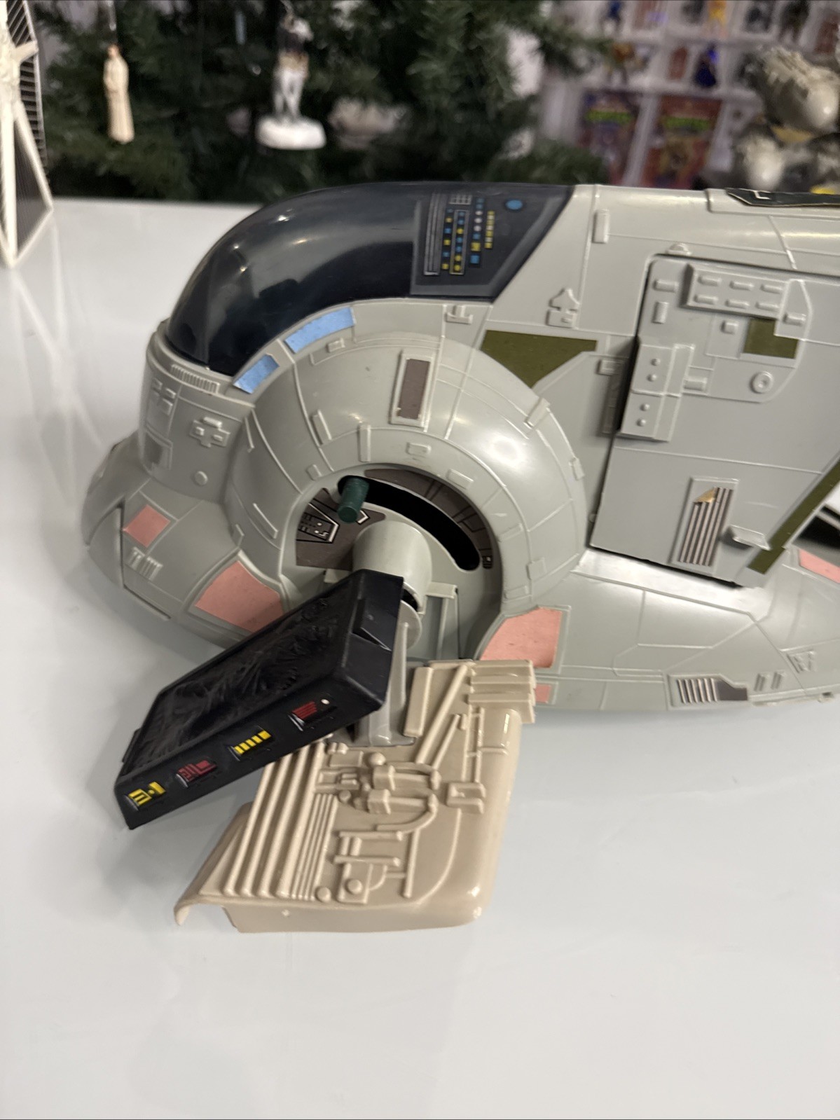 Slave 1 (Boba Fett's Spaceship) sold