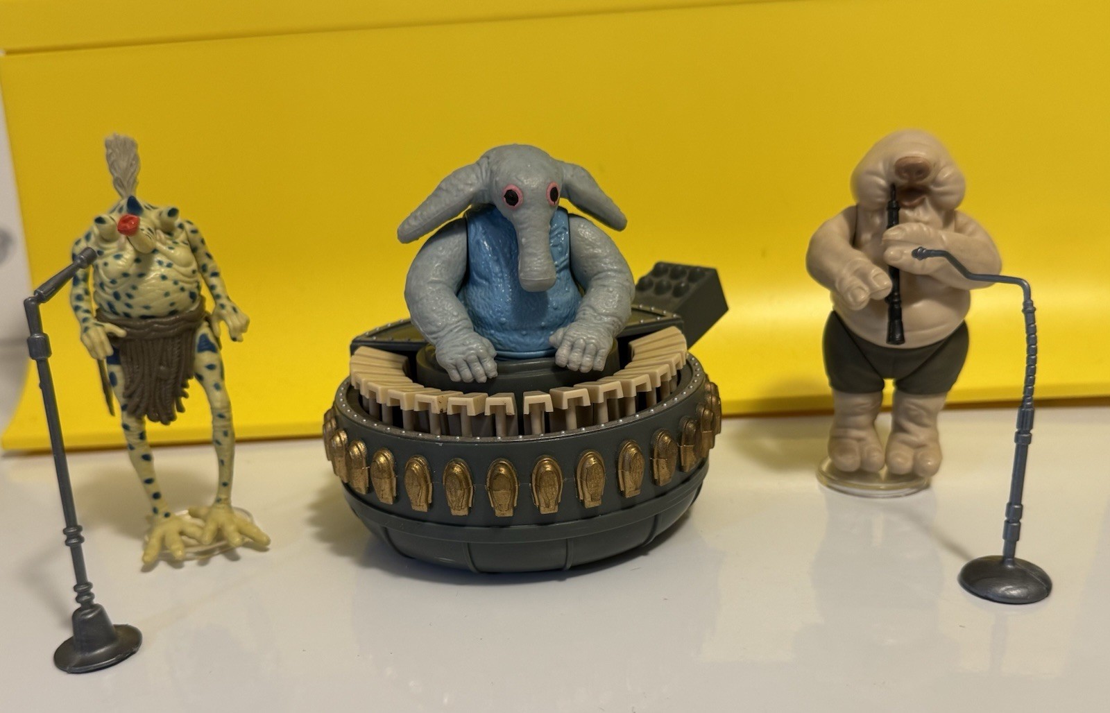Sy Snootles & The Rebo Band sold