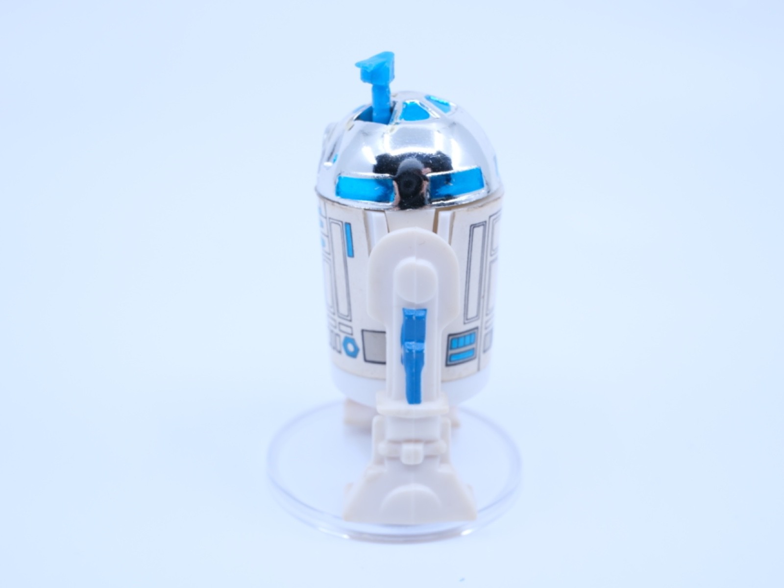 R2-D2 (Artoo-Detoo) (with Sensorscope) sold