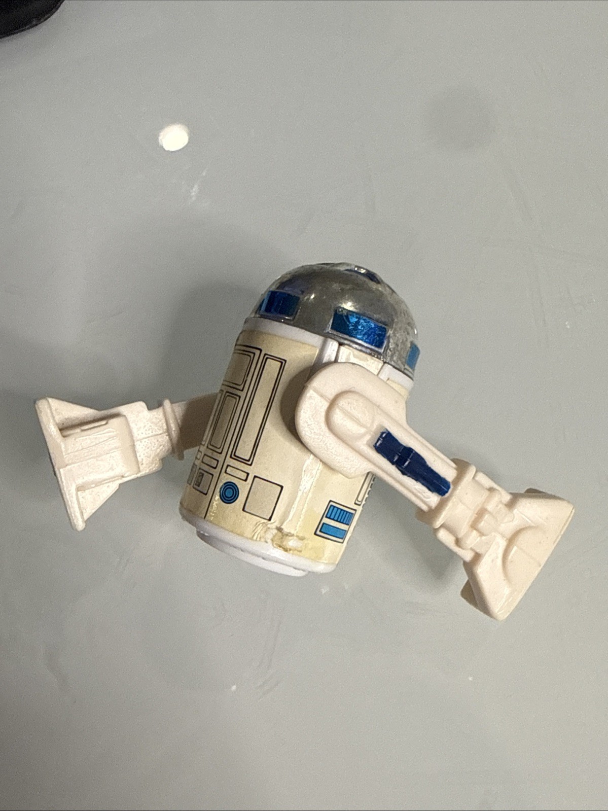 R2-D2 (Artoo-Detoo) (with Sensorscope) sold