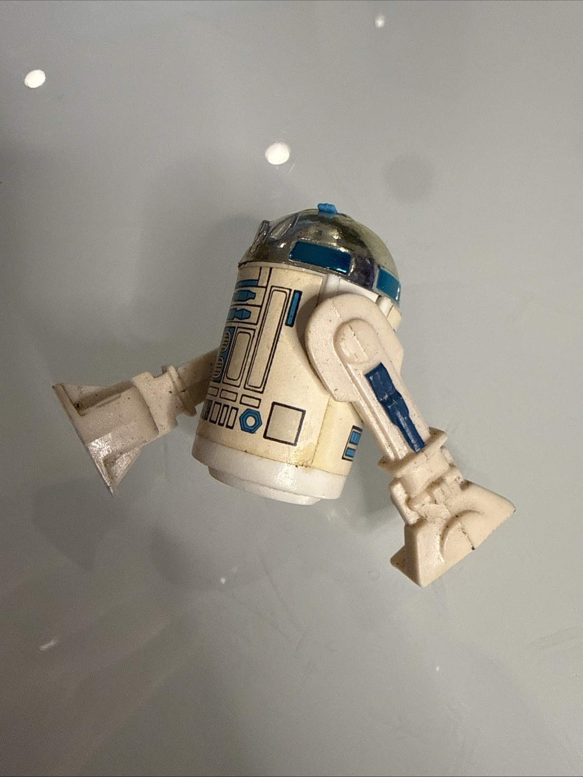 R2-D2 (Artoo-Detoo) (with Sensorscope) sold