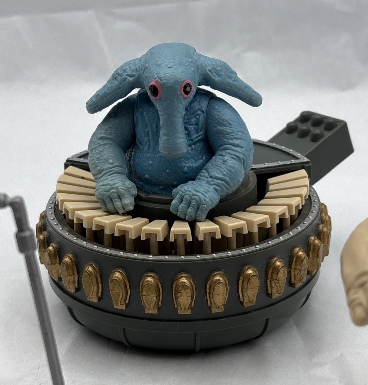 Sy Snootles & The Rebo Band sold