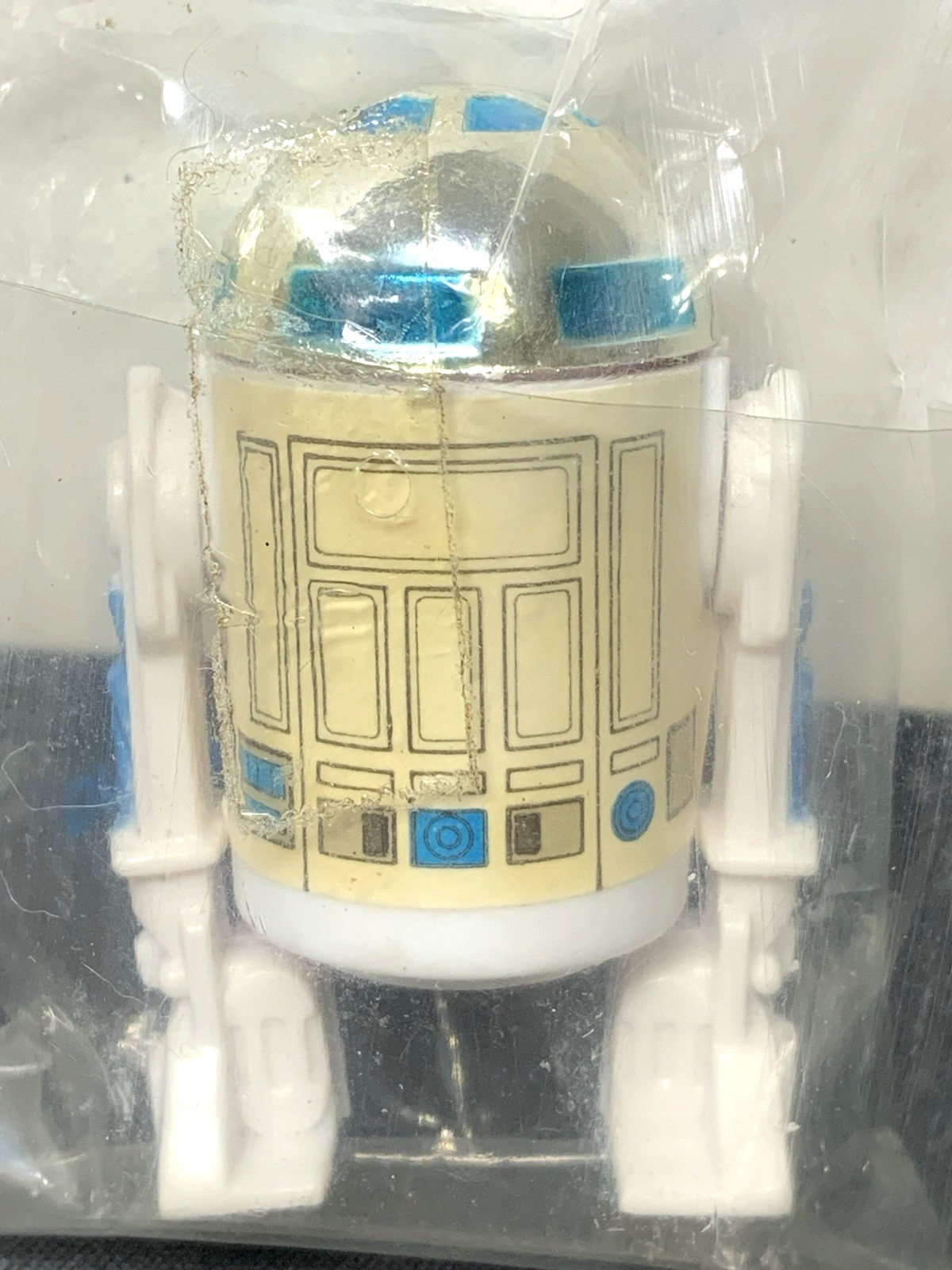 R2-D2 (Artoo-Detoo) (with Sensorscope) sold