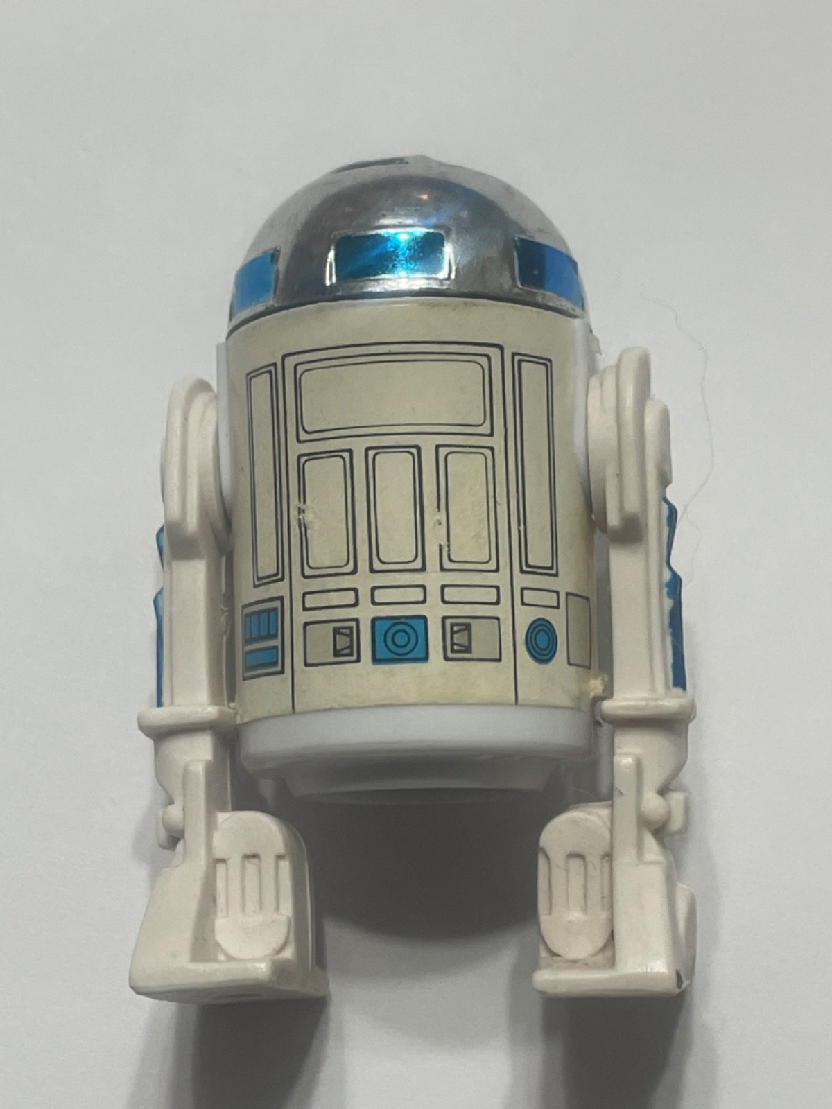 R2-D2 (Artoo-Detoo) (with Sensorscope) sold