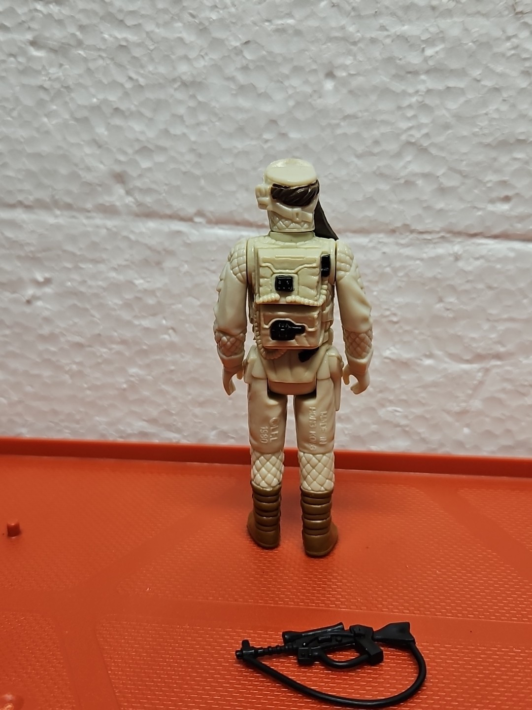 Rebel Commander sold