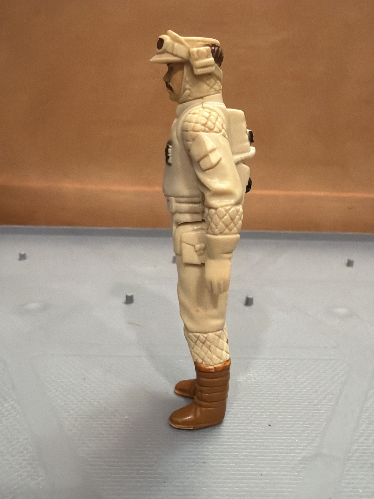 Rebel Commander sold