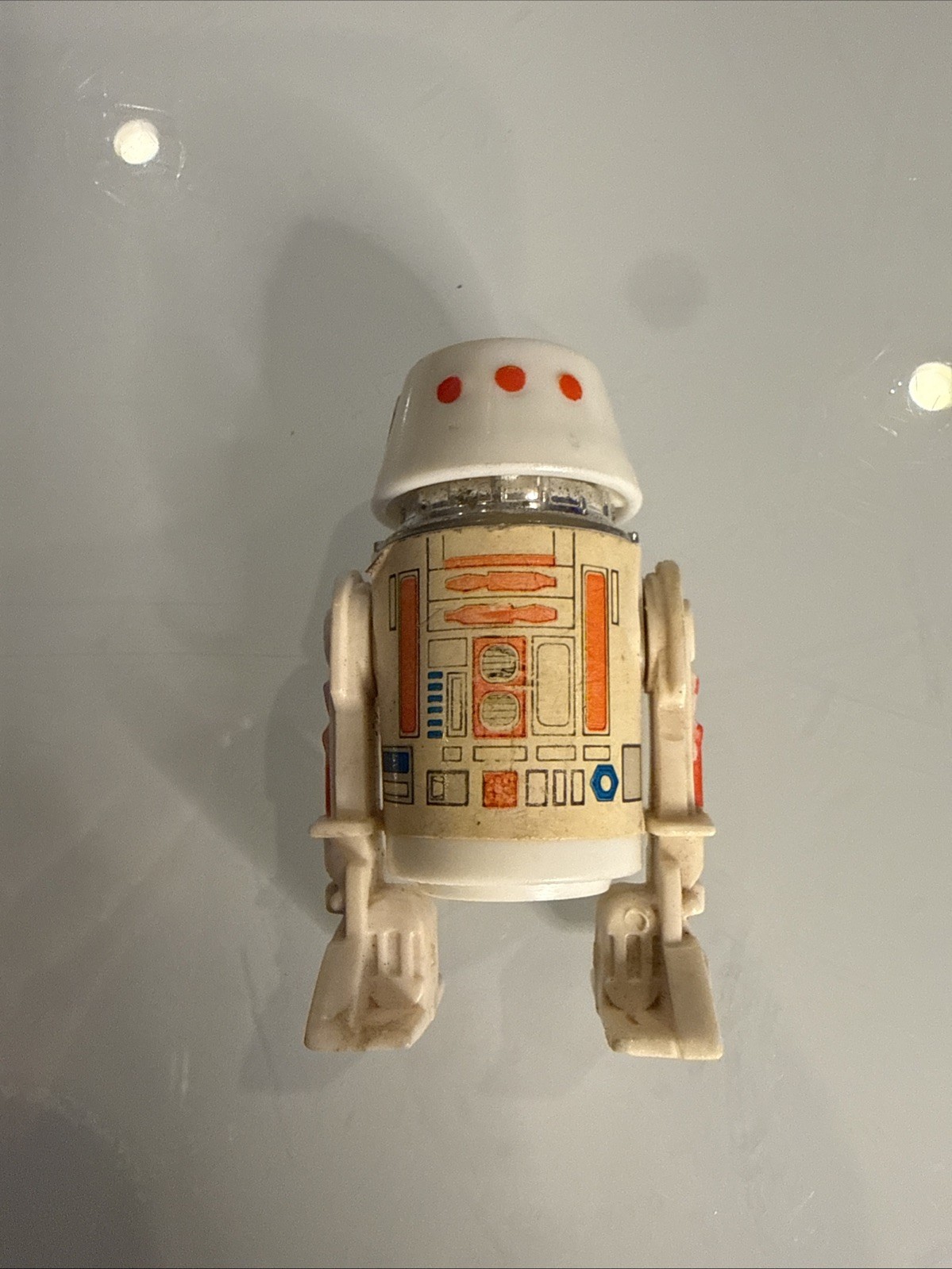 R5-D4 (Arfive-Defour) sold