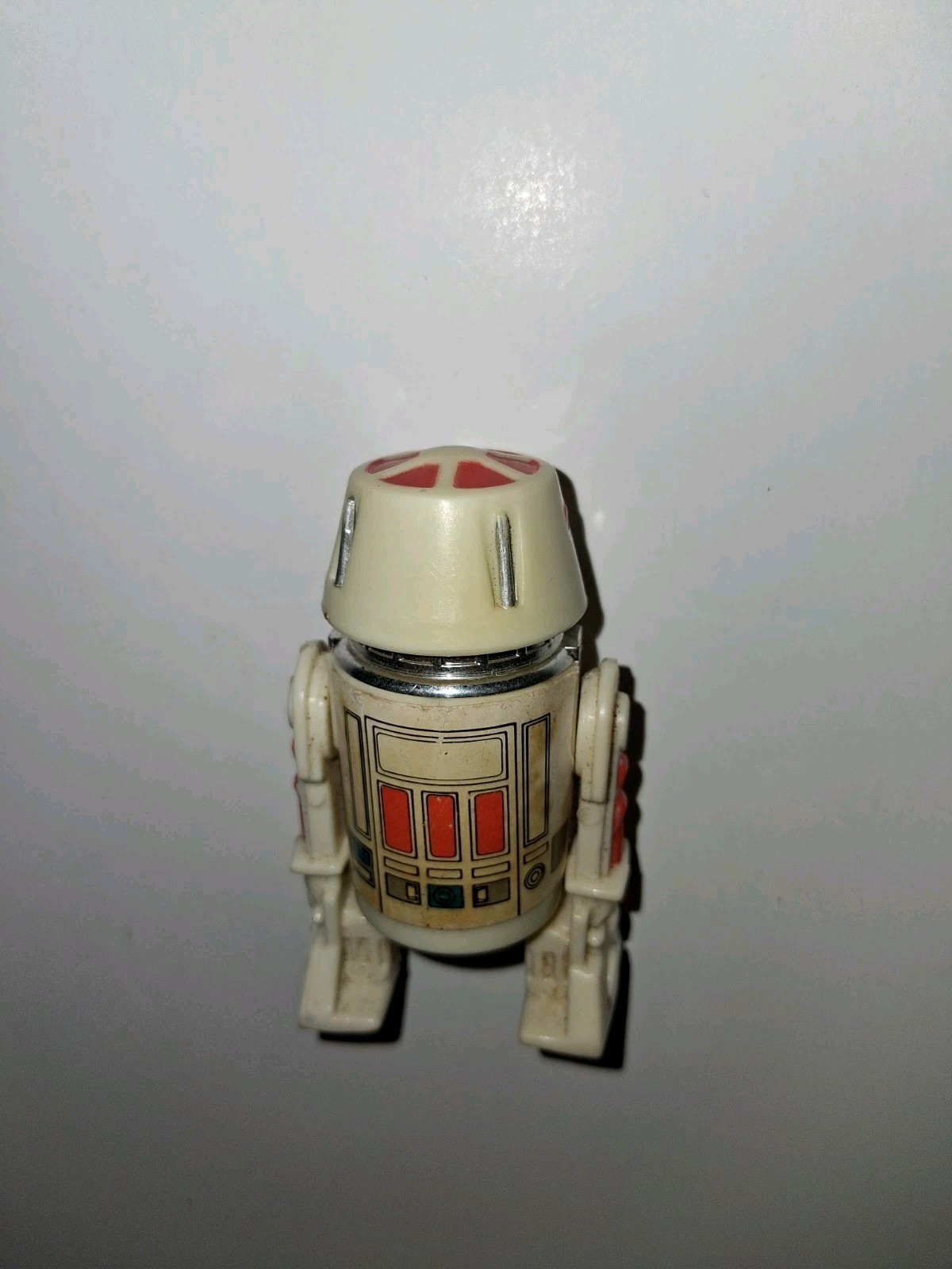 R5-D4 (Arfive-Defour) sold
