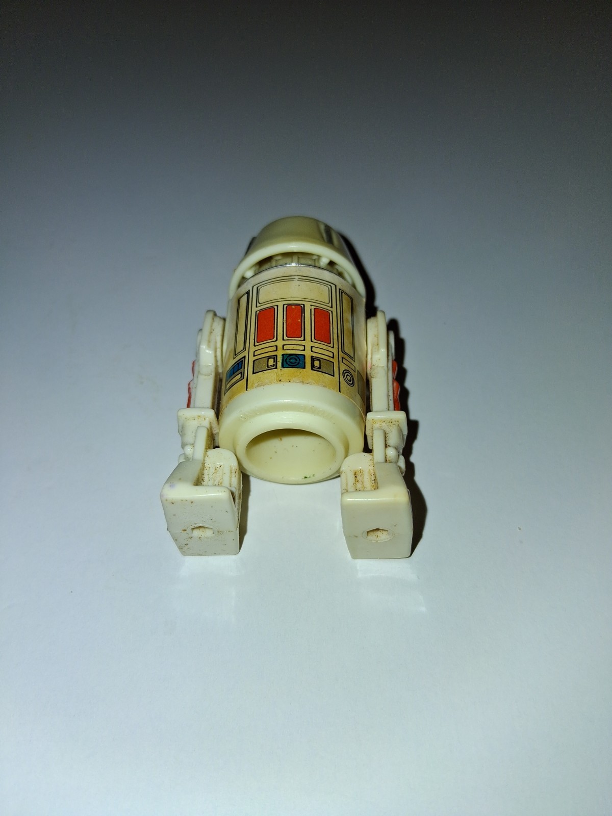 R5-D4 (Arfive-Defour) sold