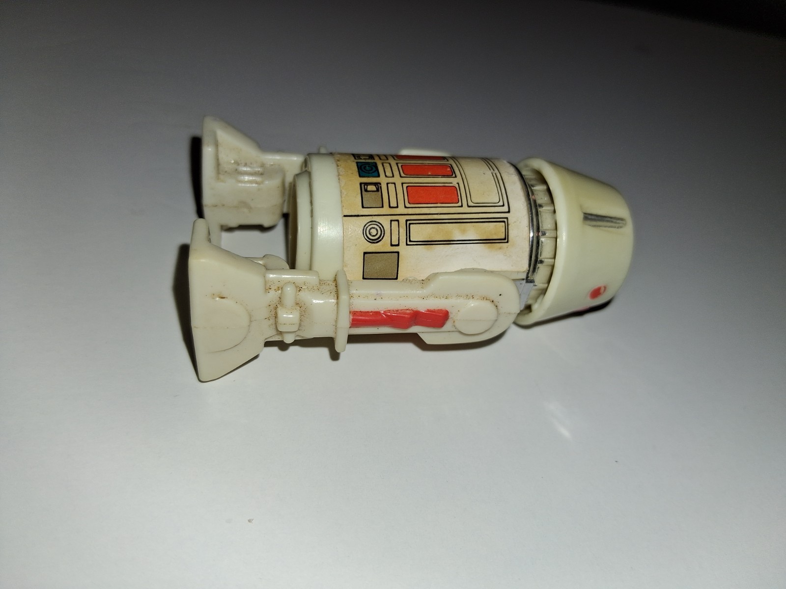 R5-D4 (Arfive-Defour) sold