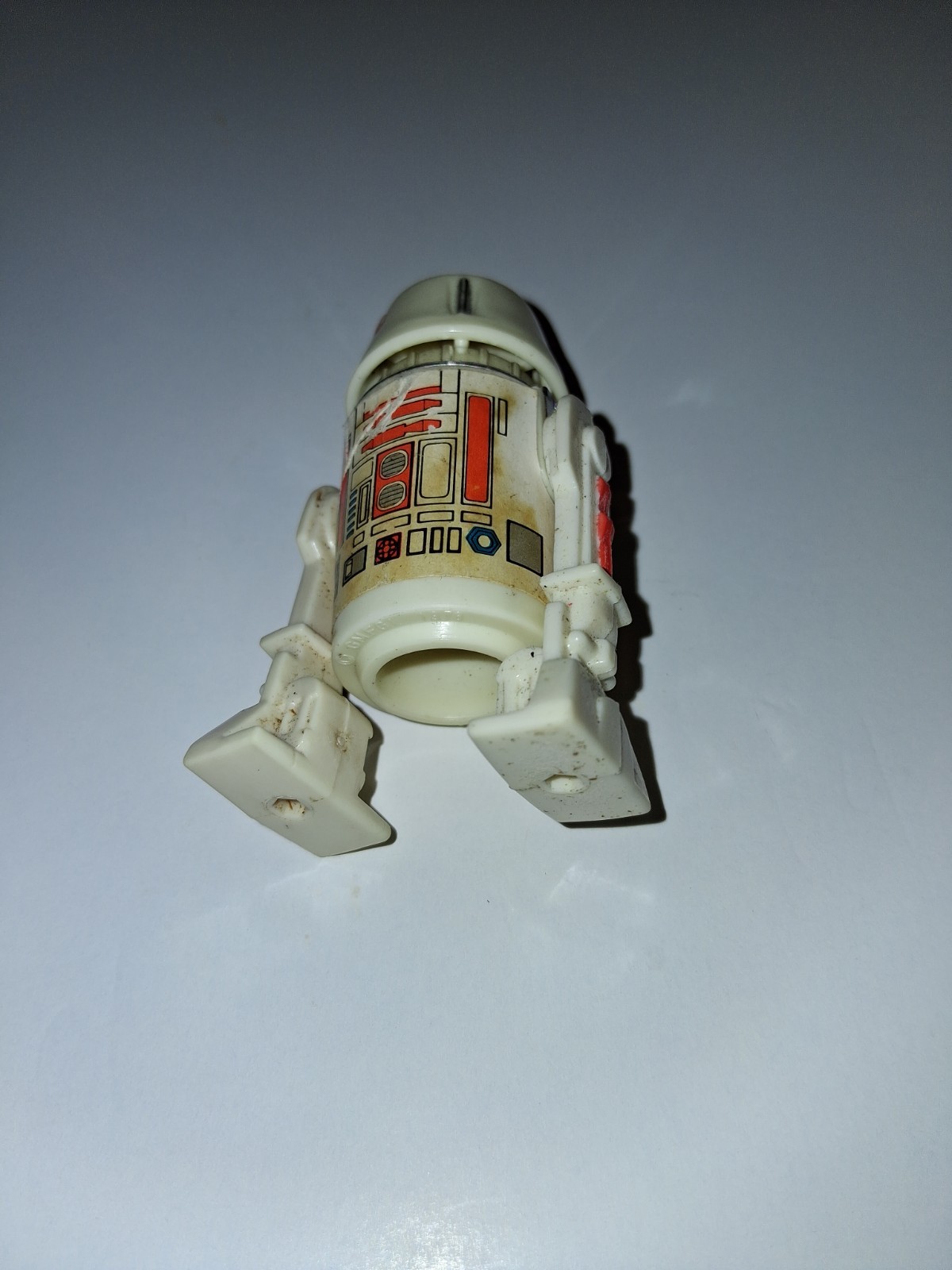 R5-D4 (Arfive-Defour) sold