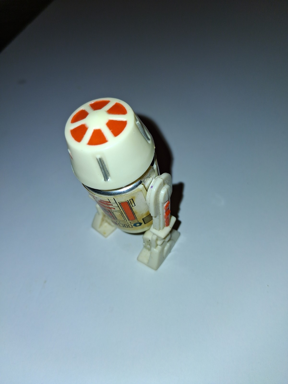 R5-D4 (Arfive-Defour) sold
