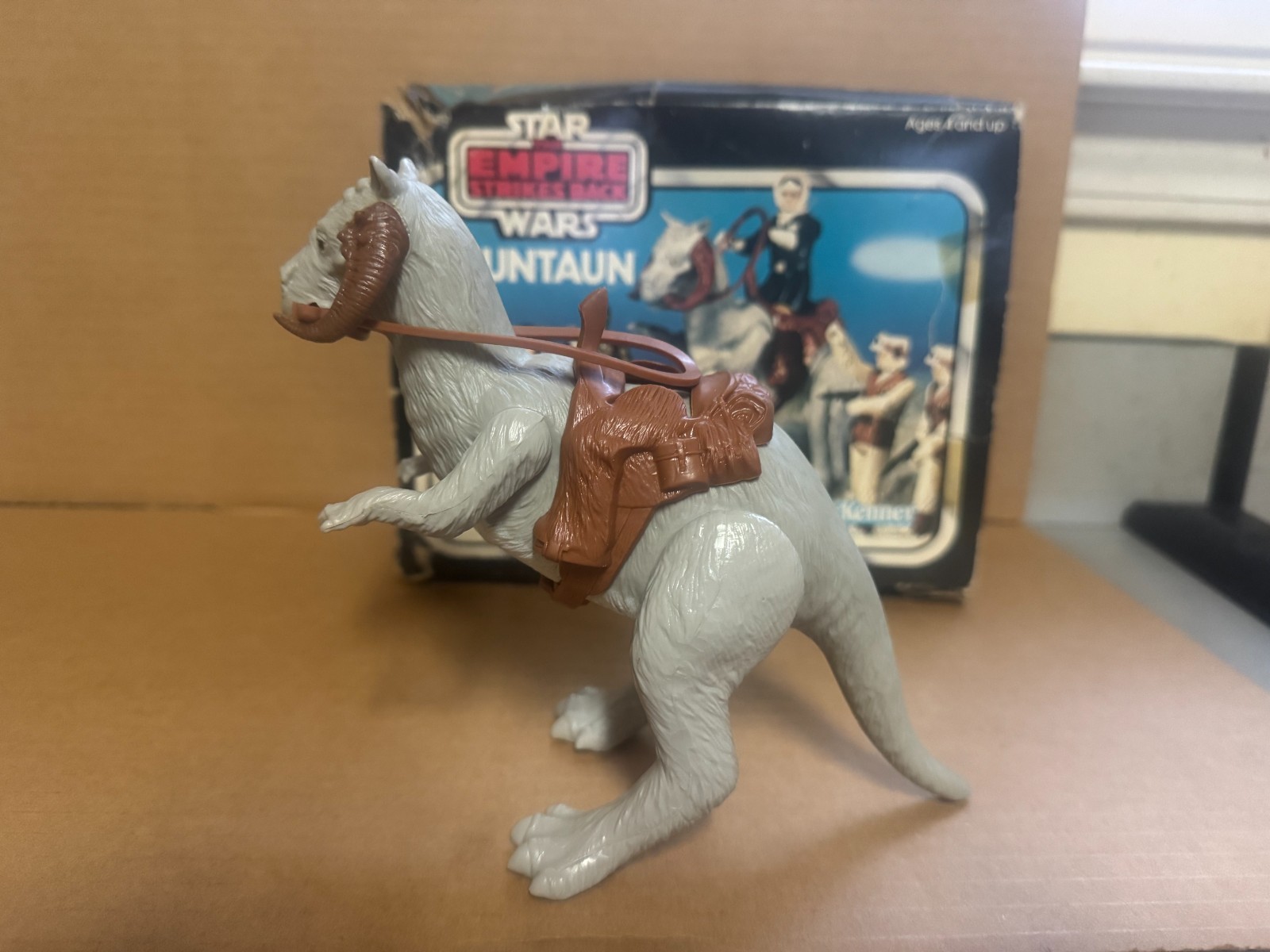 Tauntaun (closed belly) sold